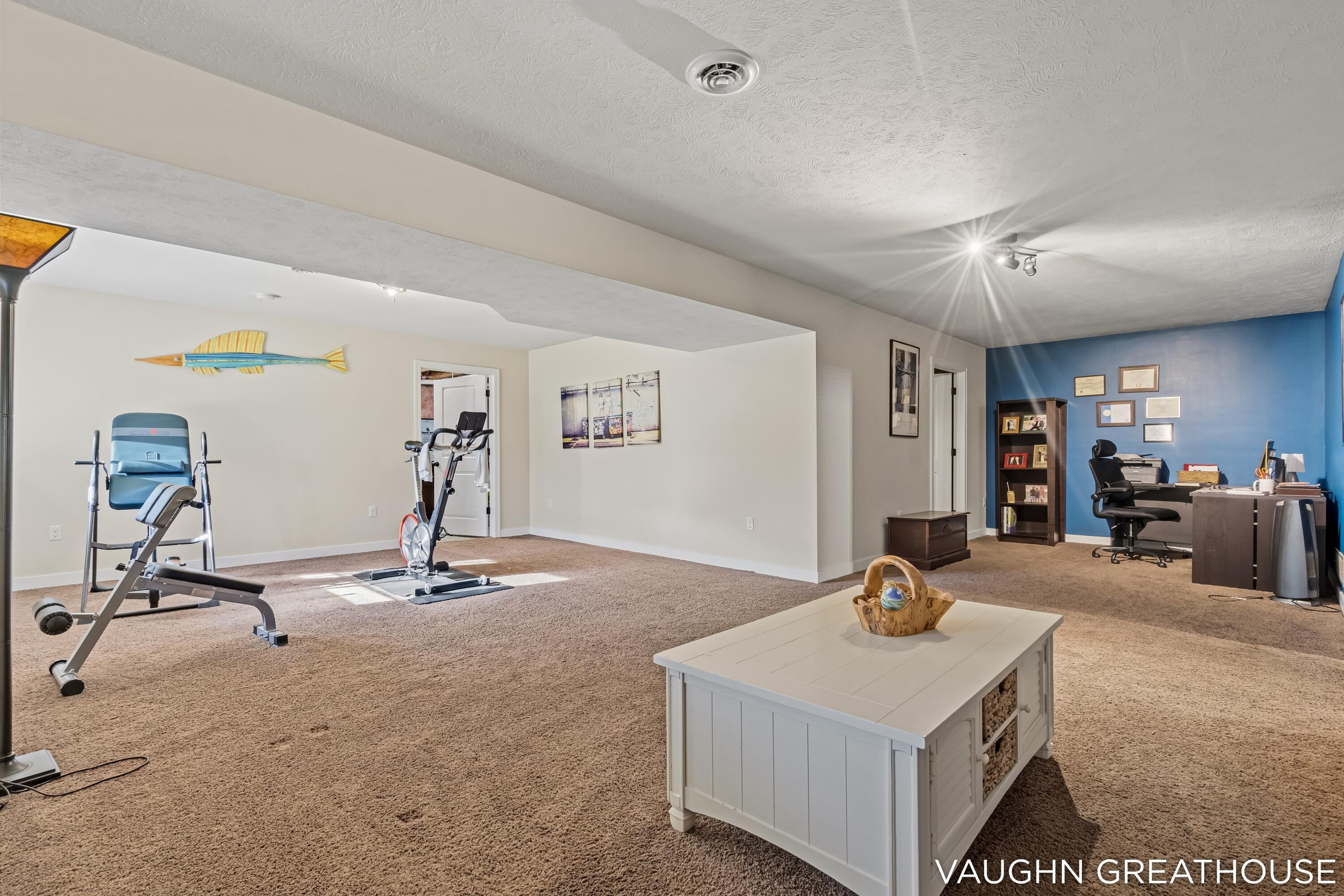 3383 Charlevoix Drive SE Grand Rapids MI 49546
