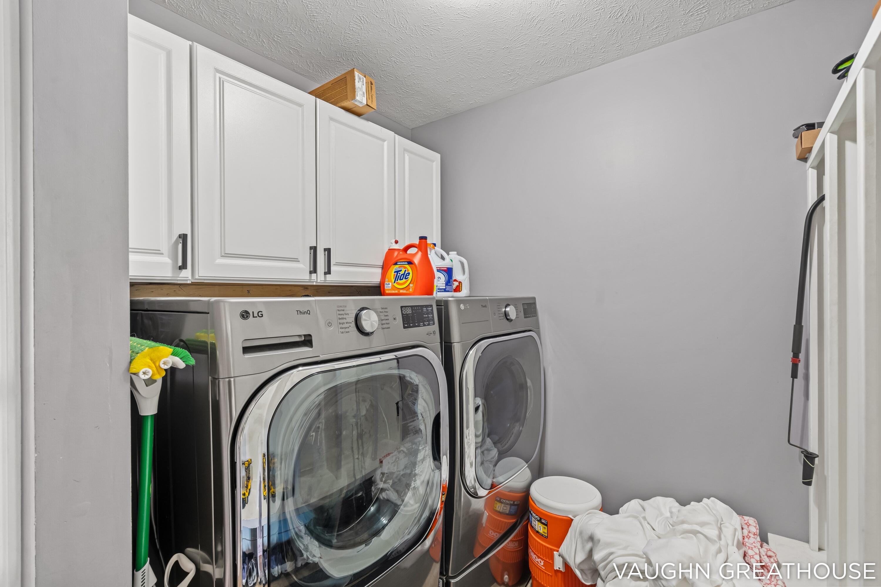 3383 Charlevoix Drive SE Grand Rapids MI 49546