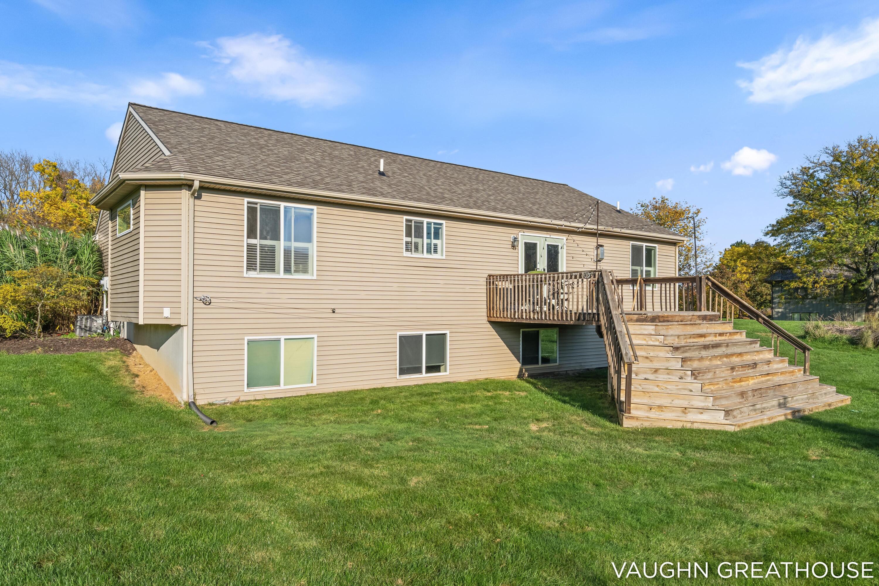 3383 Charlevoix Drive SE Grand Rapids MI 49546