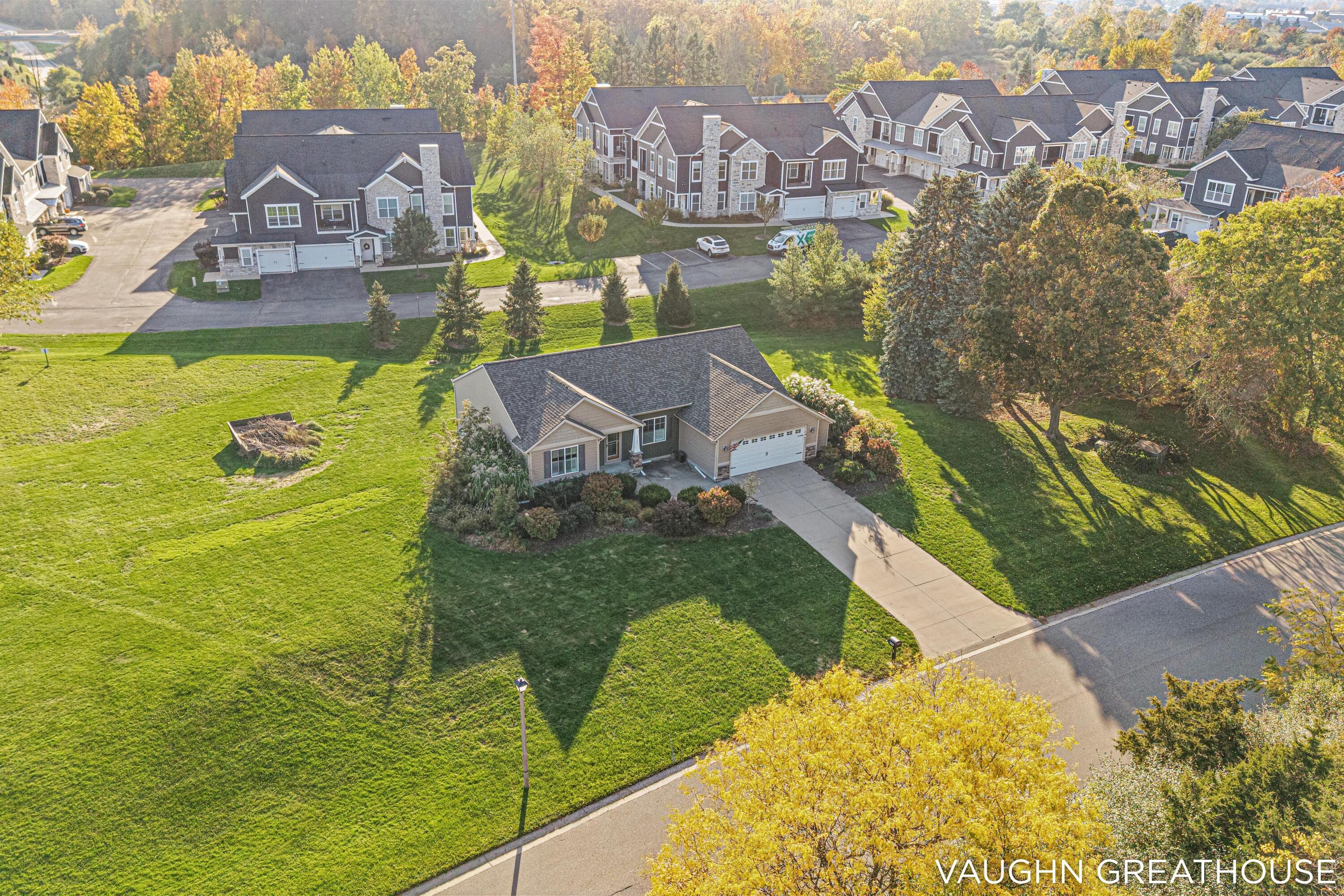 3383 Charlevoix Drive SE Grand Rapids MI 49546