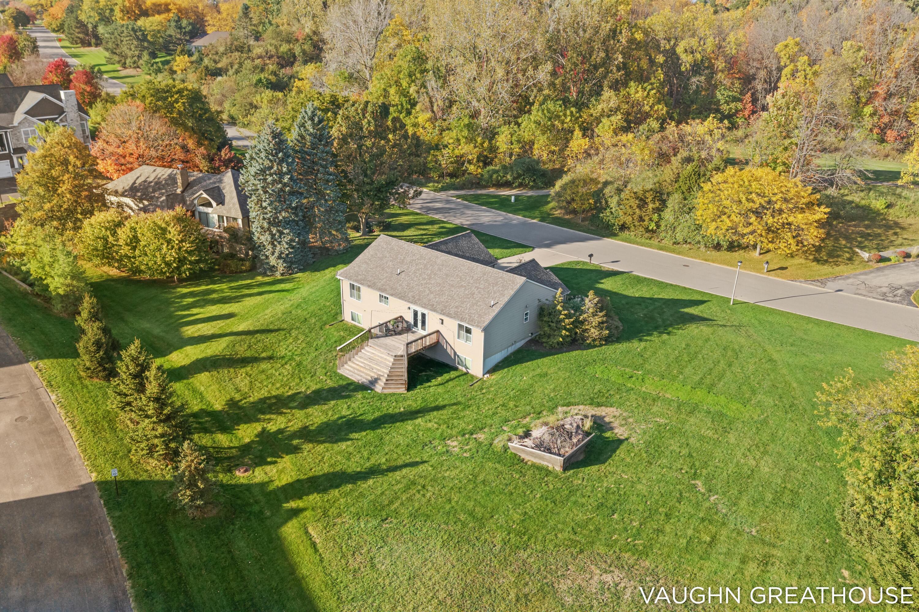 3383 Charlevoix Drive SE Grand Rapids MI 49546