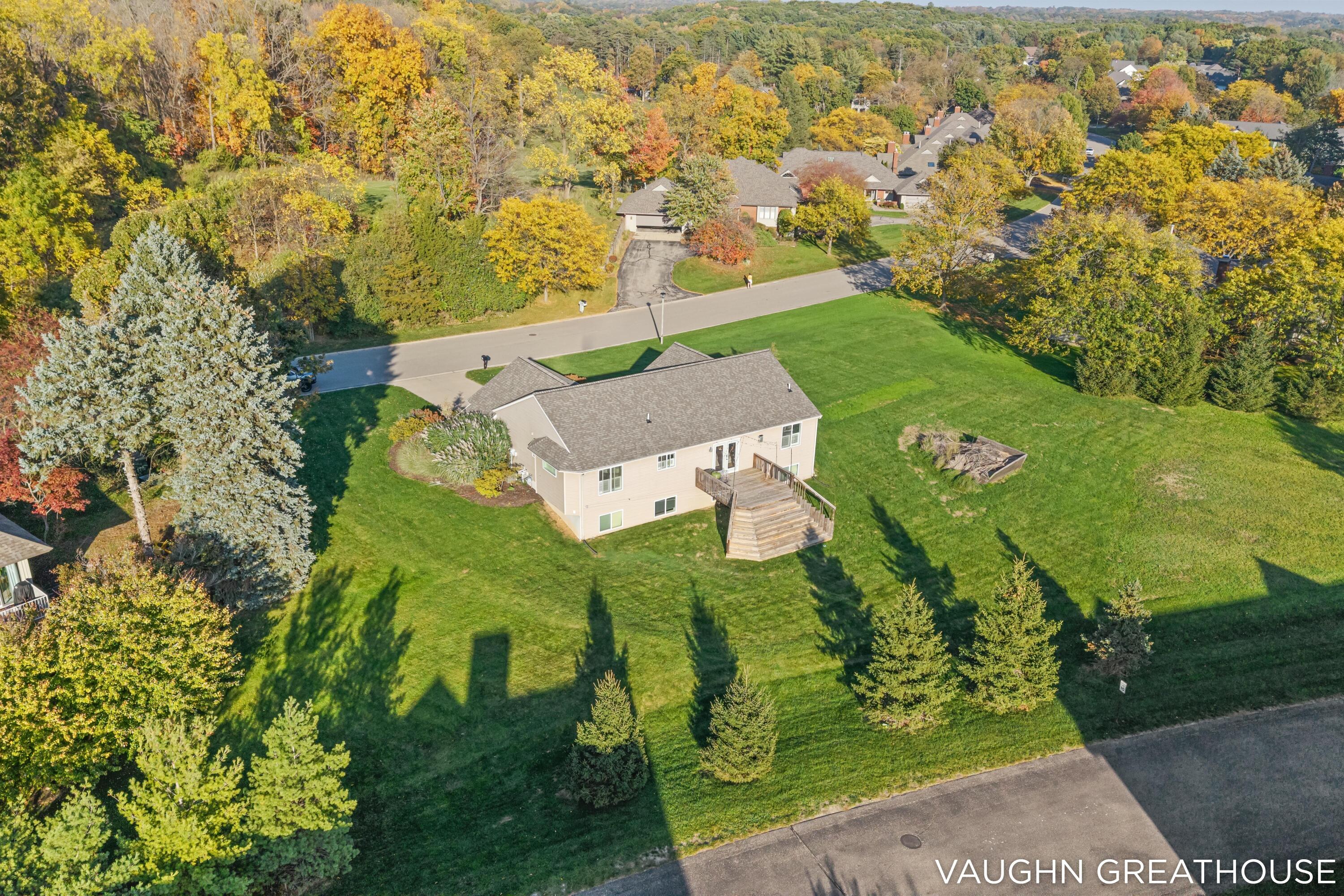 3383 Charlevoix Drive SE Grand Rapids MI 49546
