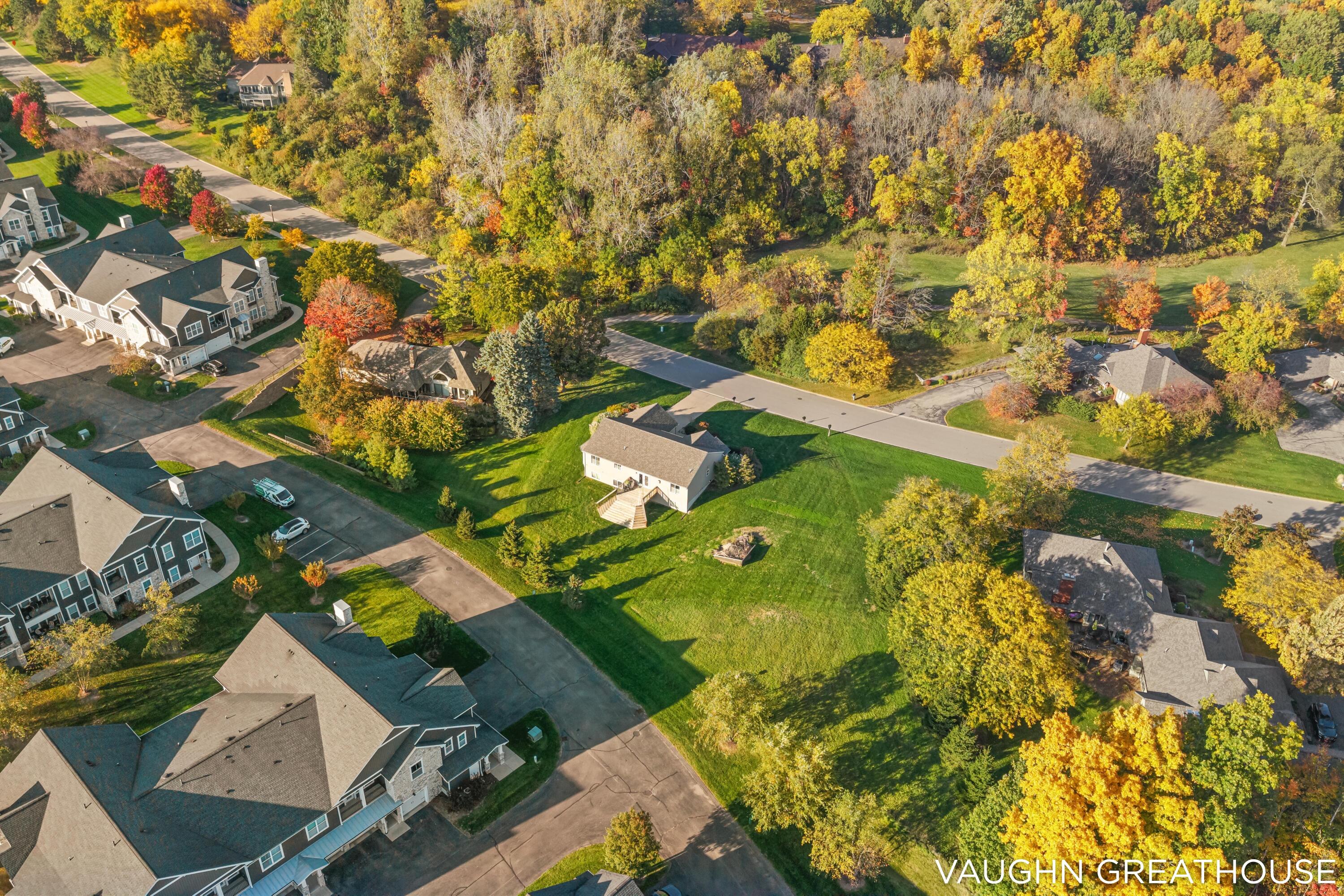 3383 Charlevoix Drive SE Grand Rapids MI 49546