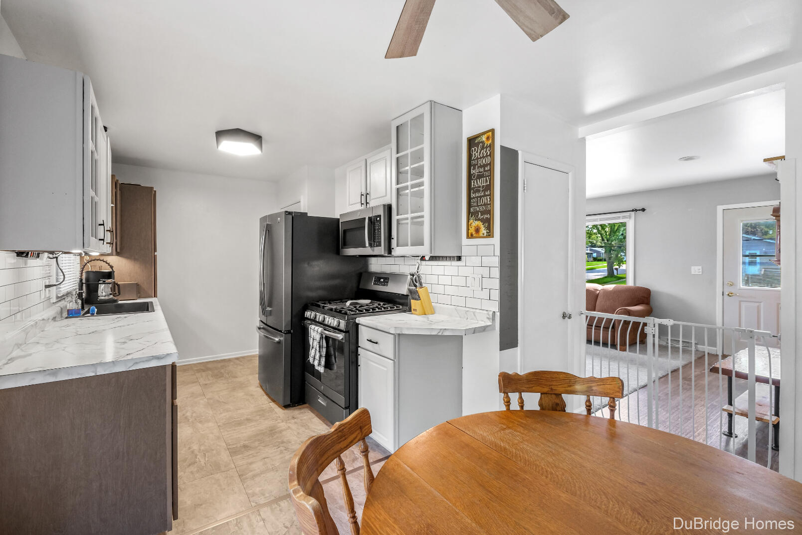 977 Coventry Drive NW Grand Rapids MI 49544