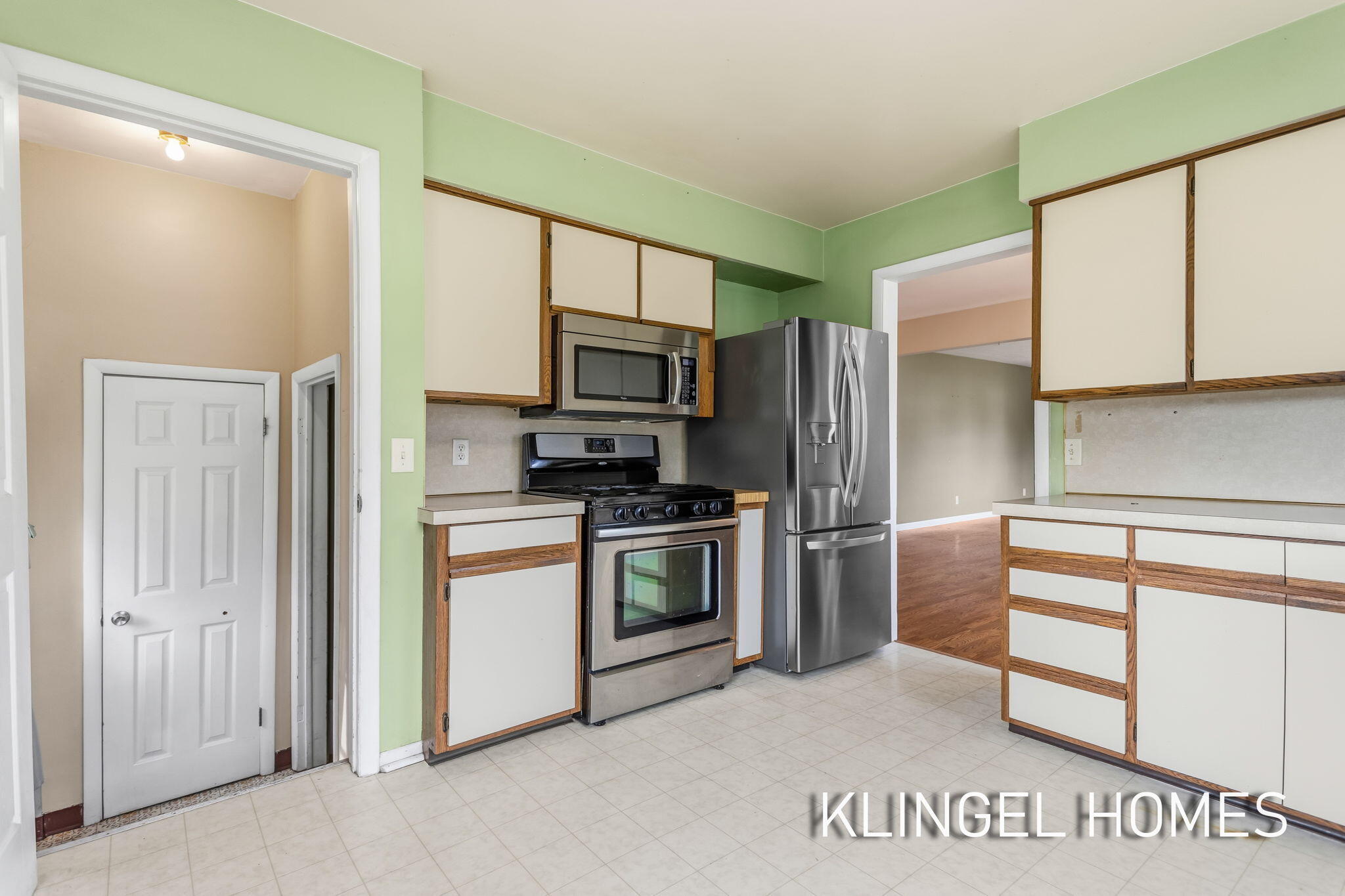 461 W Hile Road Muskegon MI 49441