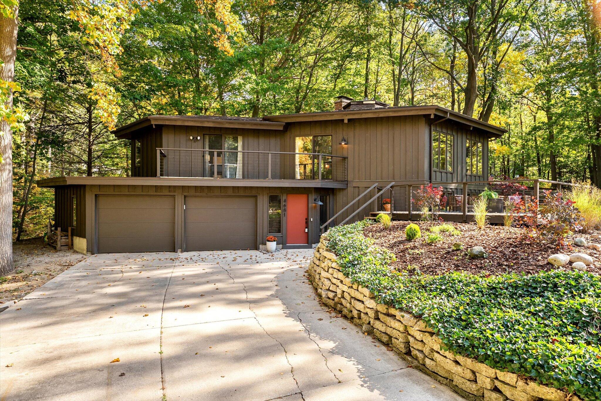 4681 Cottonwood Drive Holland MI 49423