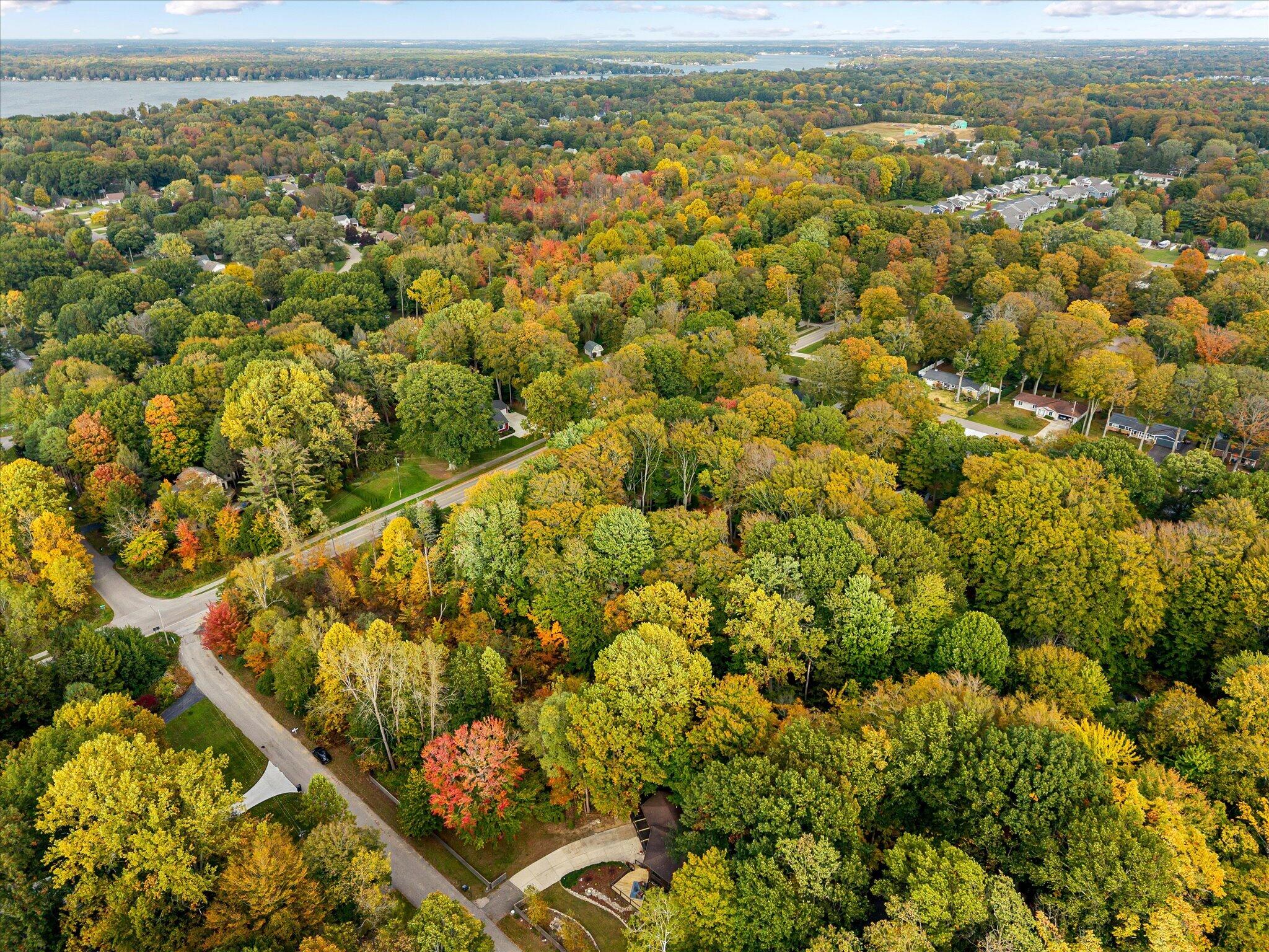 4681 Cottonwood Drive Holland MI 49423