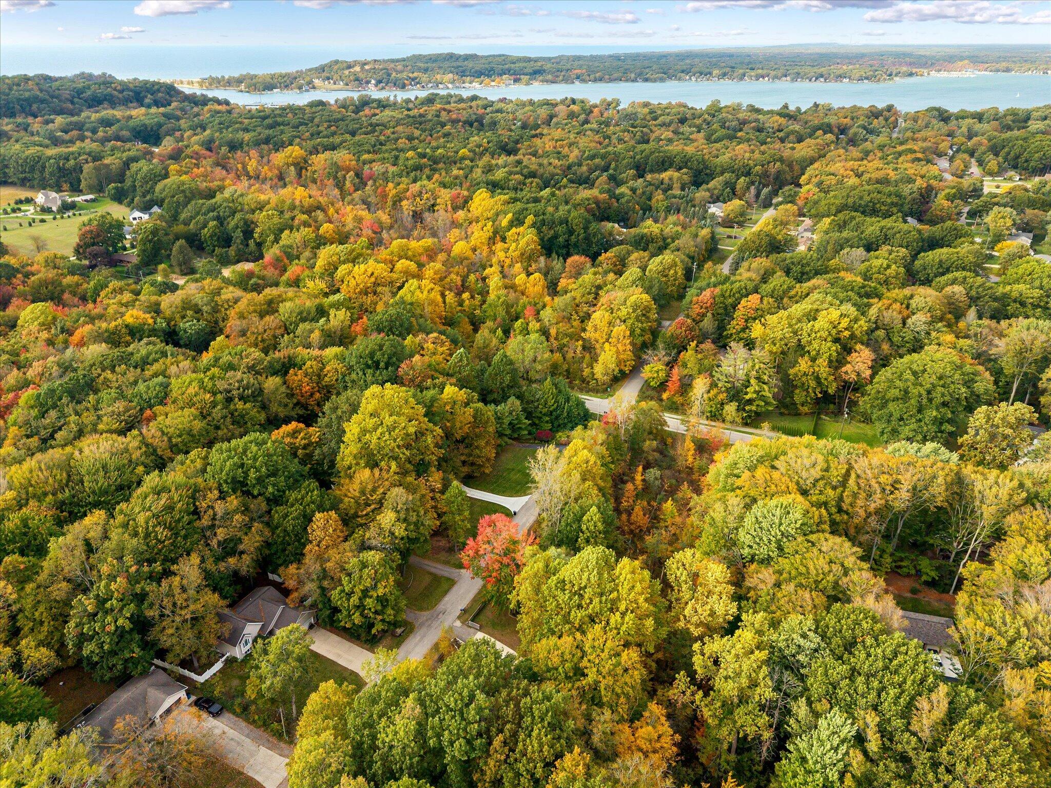 4681 Cottonwood Drive Holland MI 49423