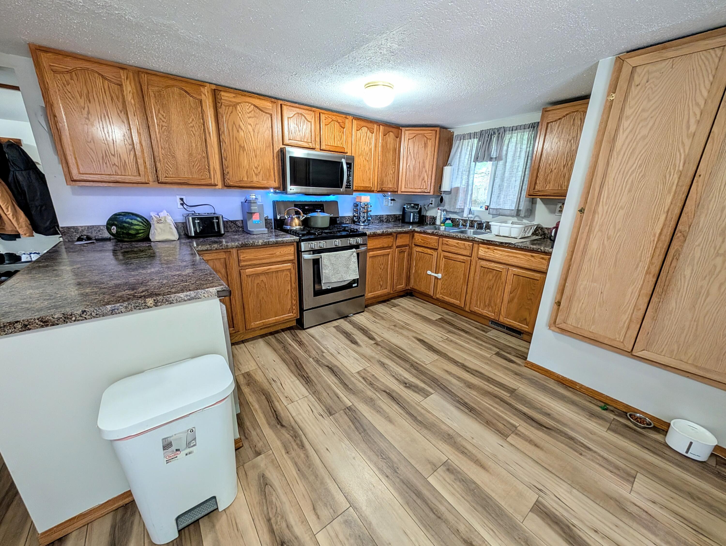 1466 Scenic Drive Muskegon MI 49445