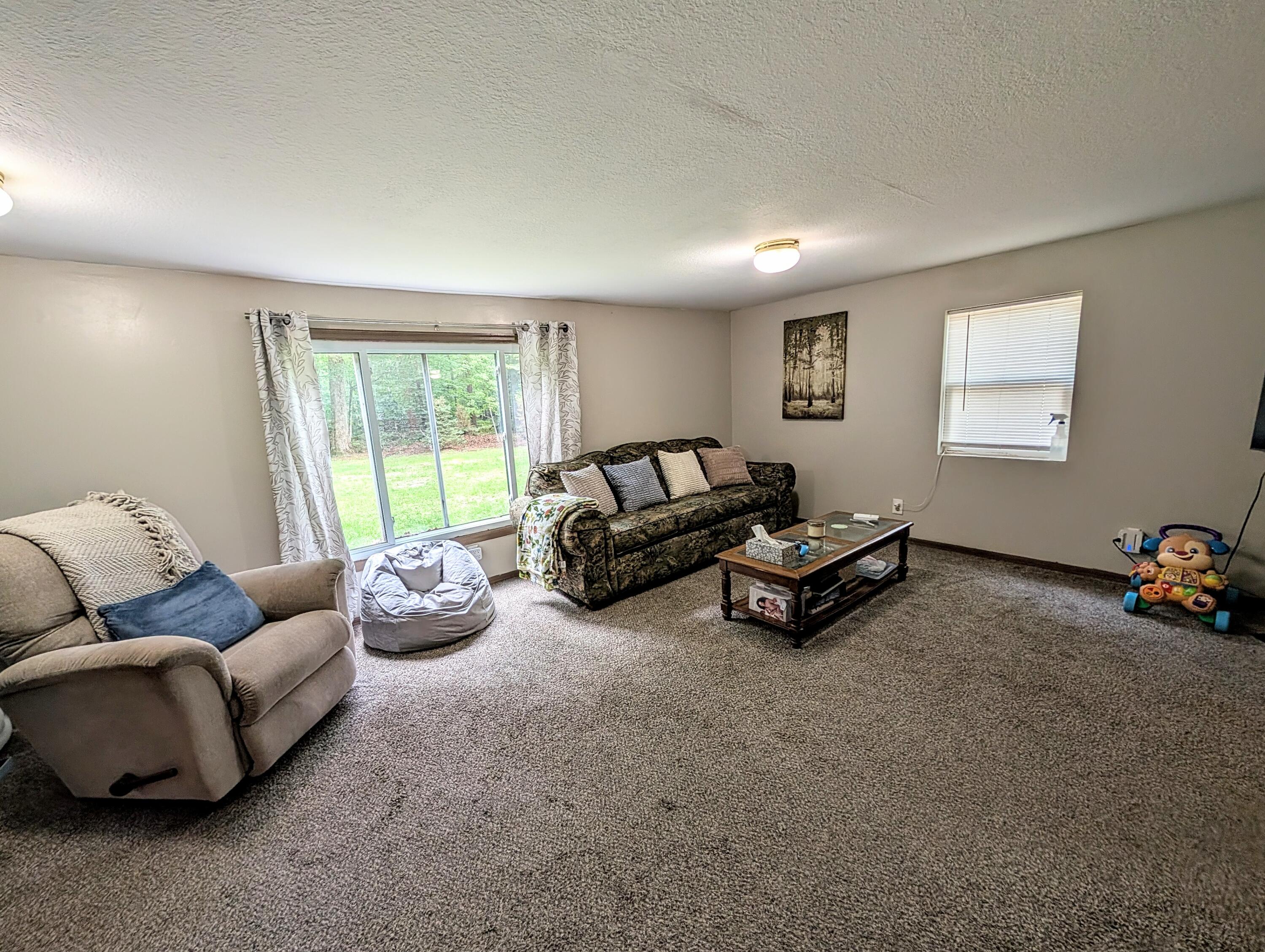 1466 Scenic Drive Muskegon MI 49445