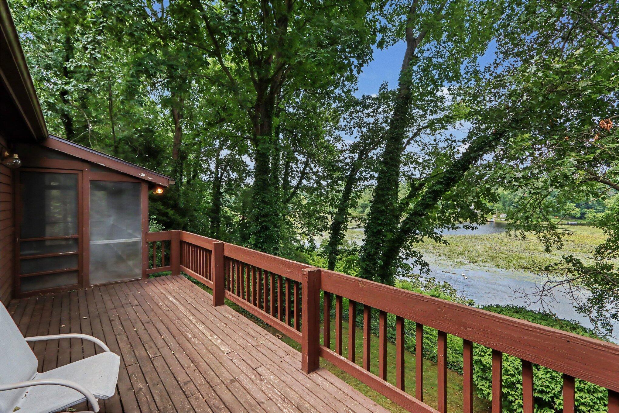 9808 Oak Forest Circle Kalamazoo MI 49009
