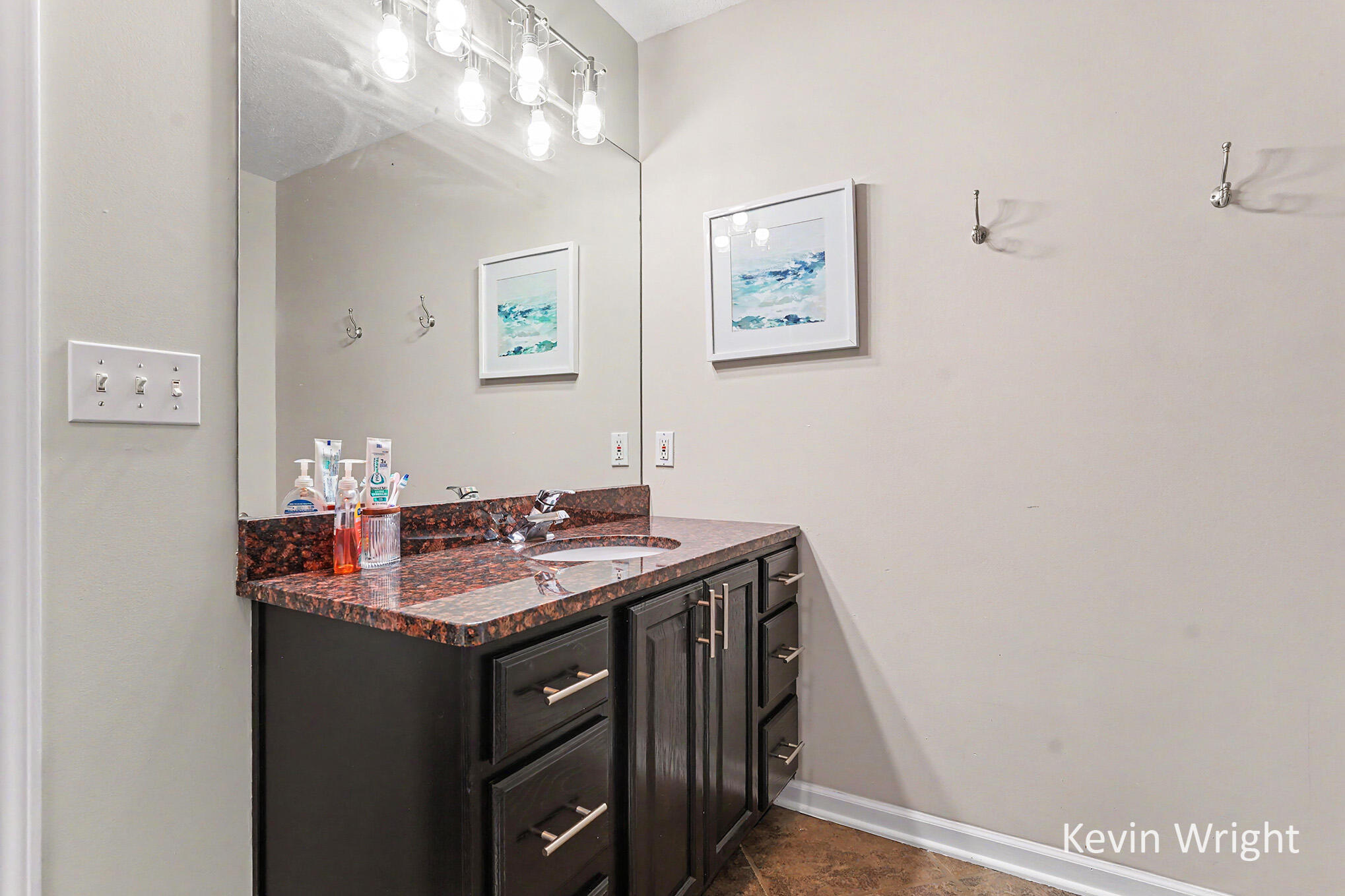 1802 Duchess Court Muskegon MI 49445