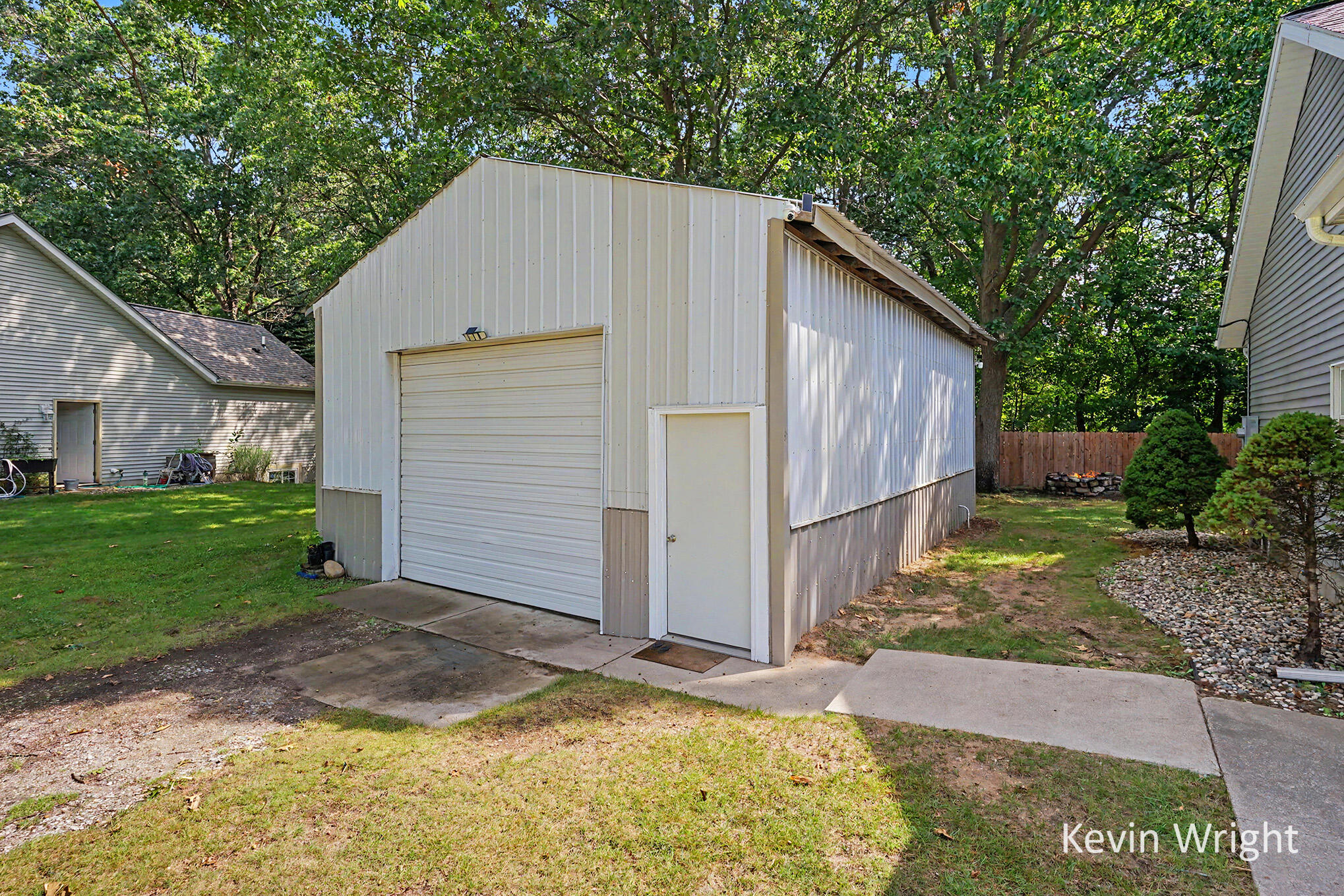 1802 Duchess Court Muskegon MI 49445