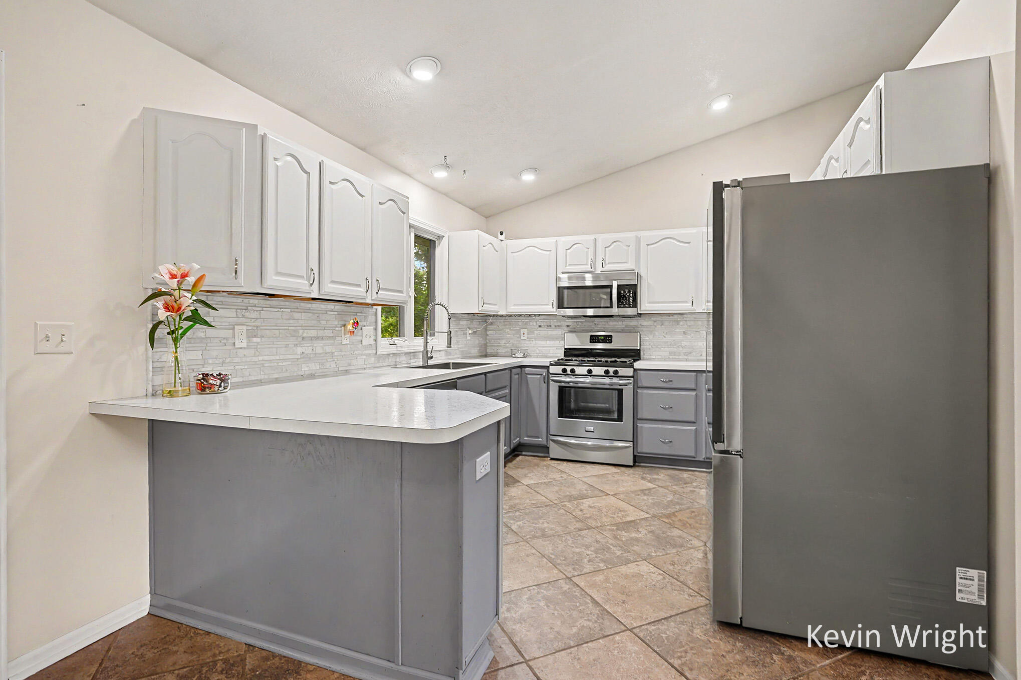 1802 Duchess Court Muskegon MI 49445