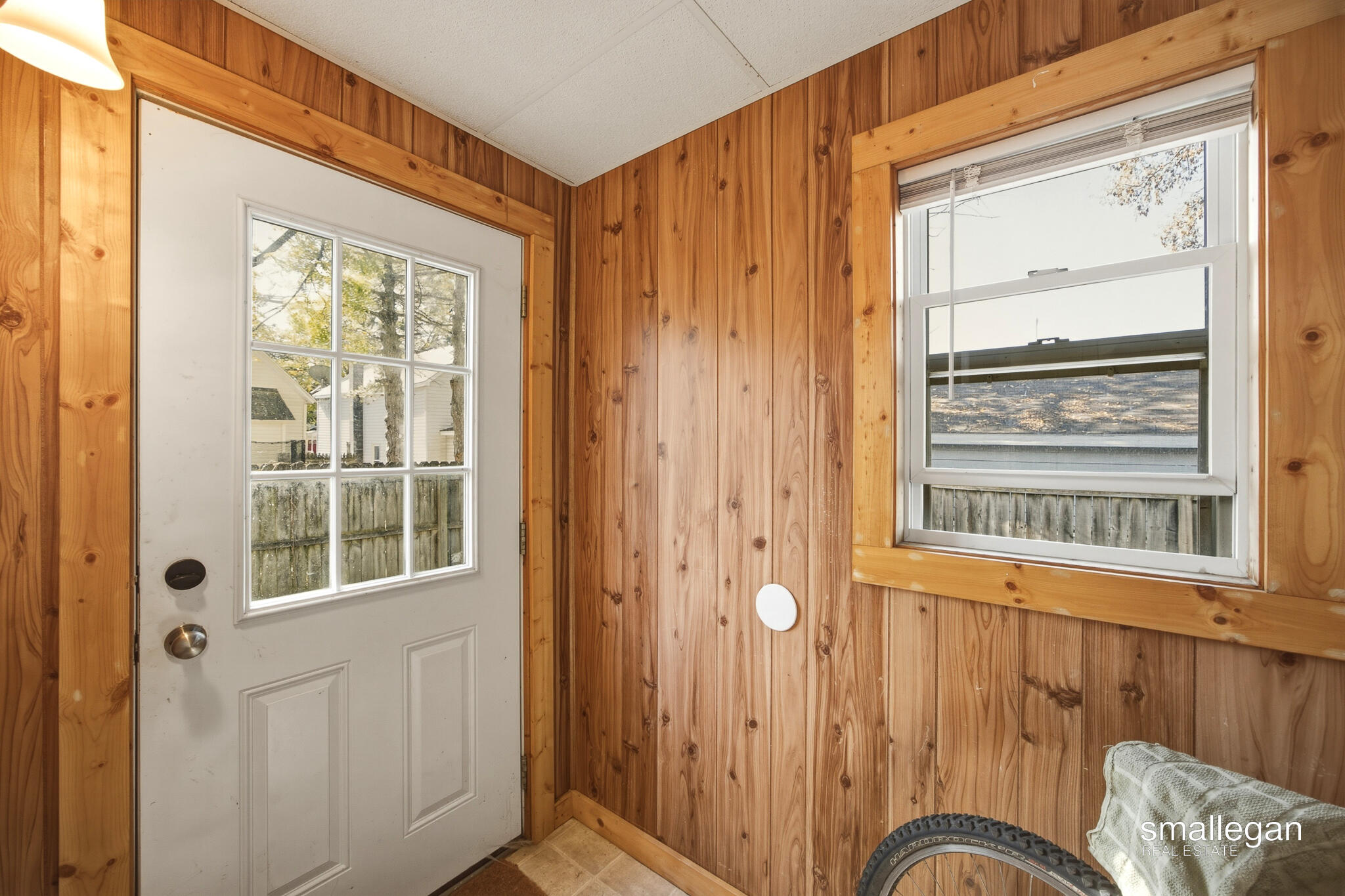 15 Gunnison Avenue SW Grand Rapids MI 49504