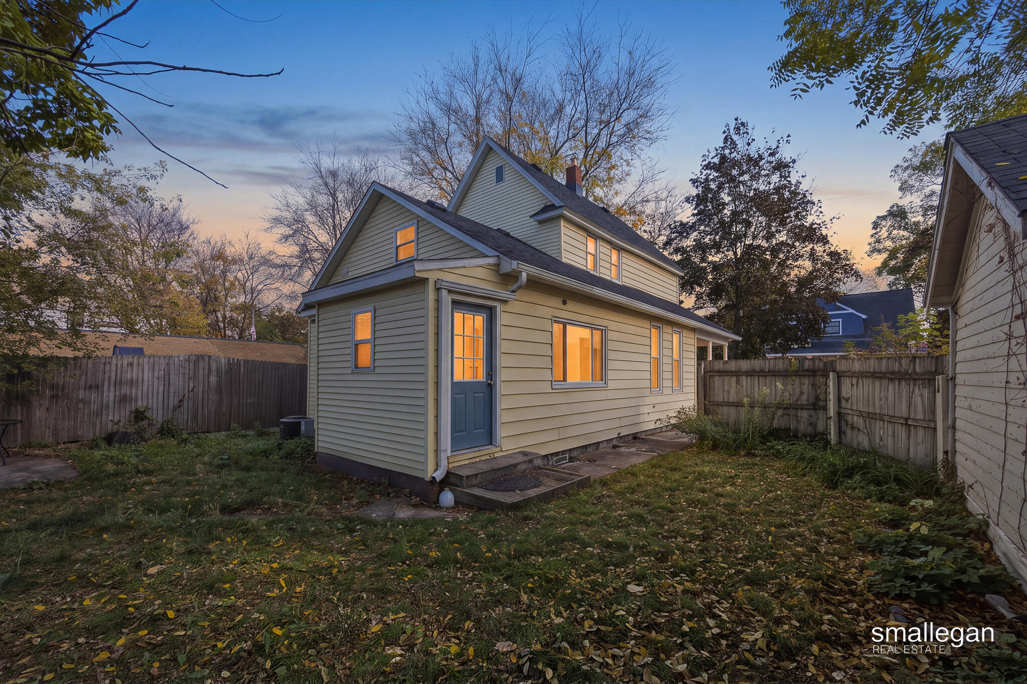 15 Gunnison Avenue SW Grand Rapids MI 49504