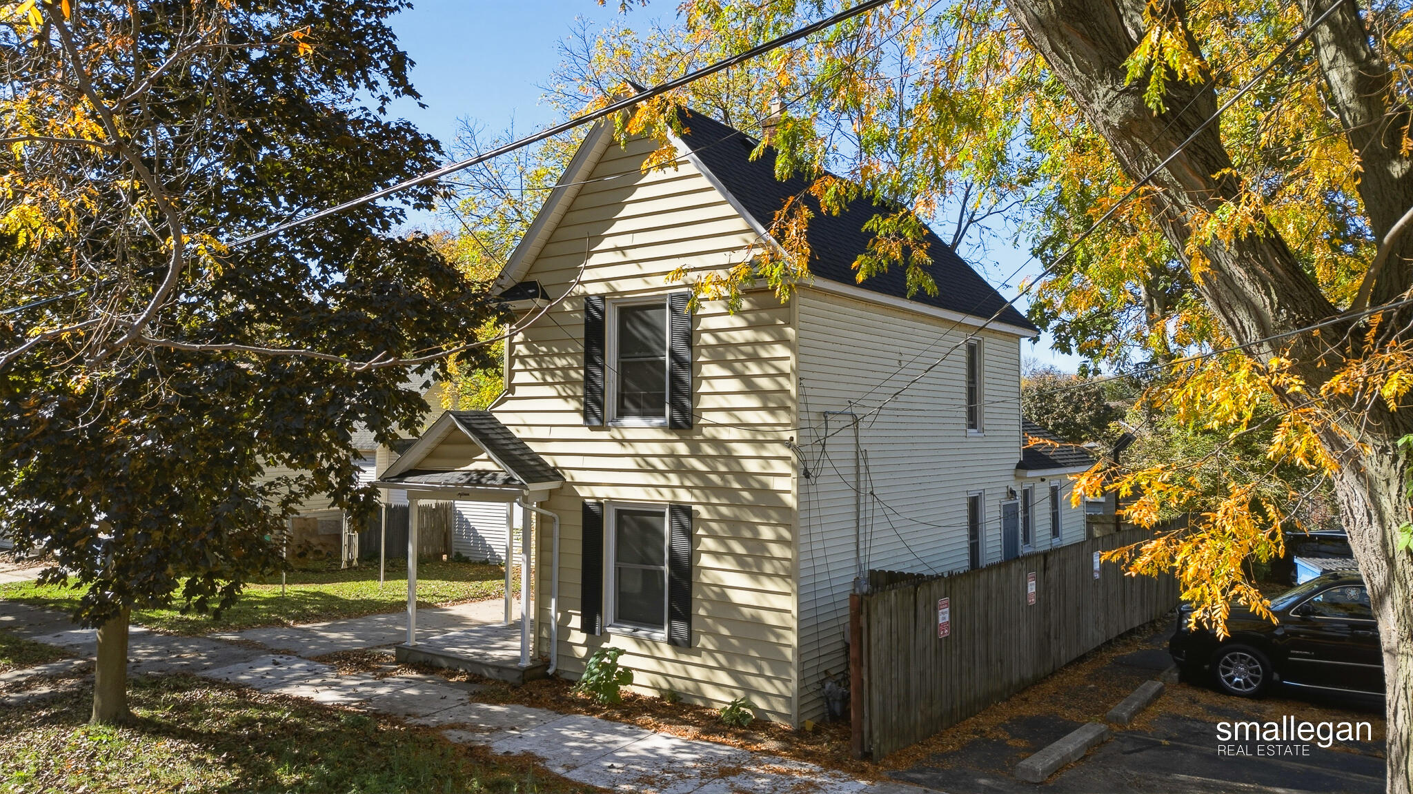 15 Gunnison Avenue SW Grand Rapids MI 49504