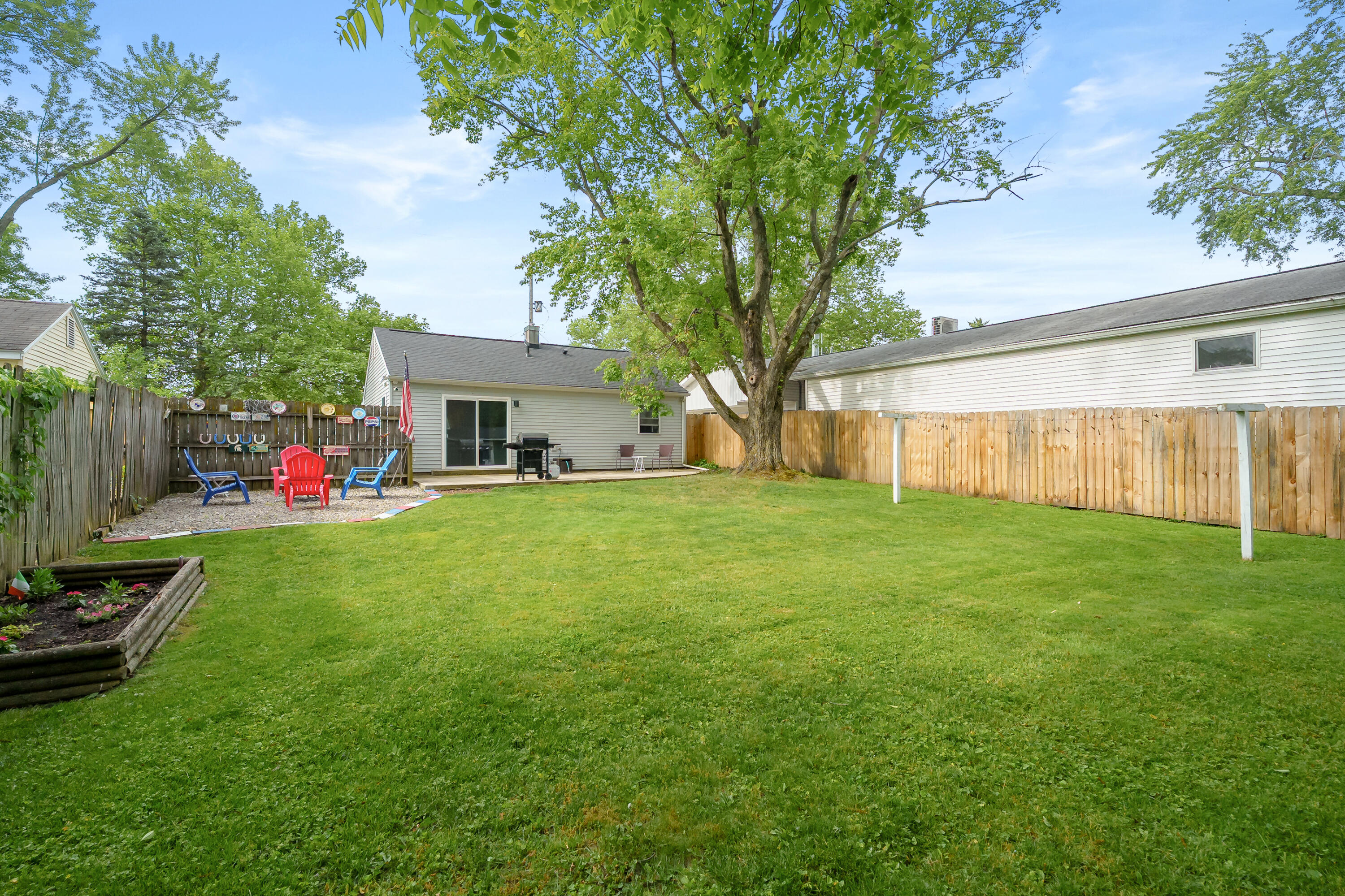 606 Pleasant Avenue Kalamazoo MI 49008