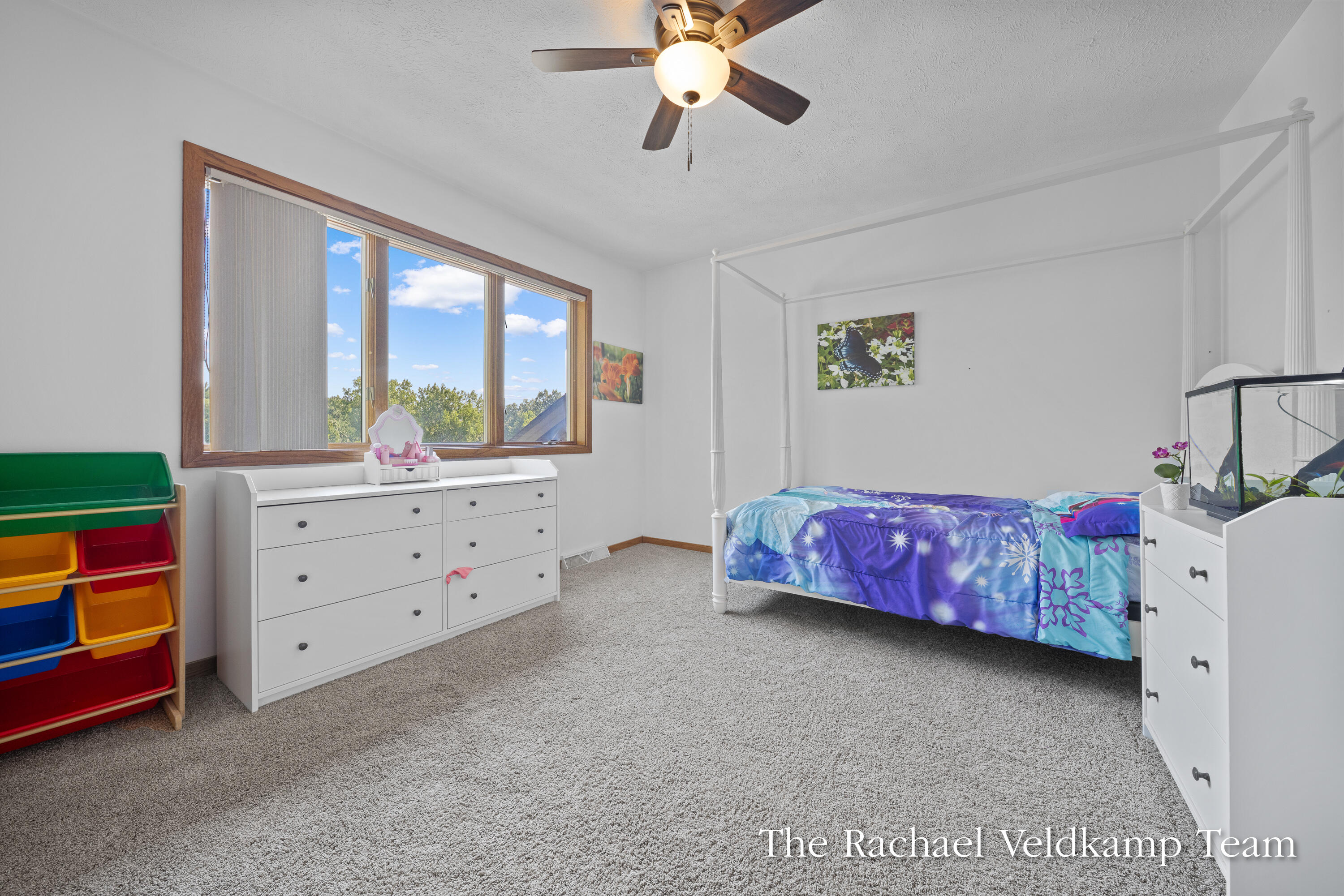 2503 Westwinde Street NW Grand Rapids MI 49504