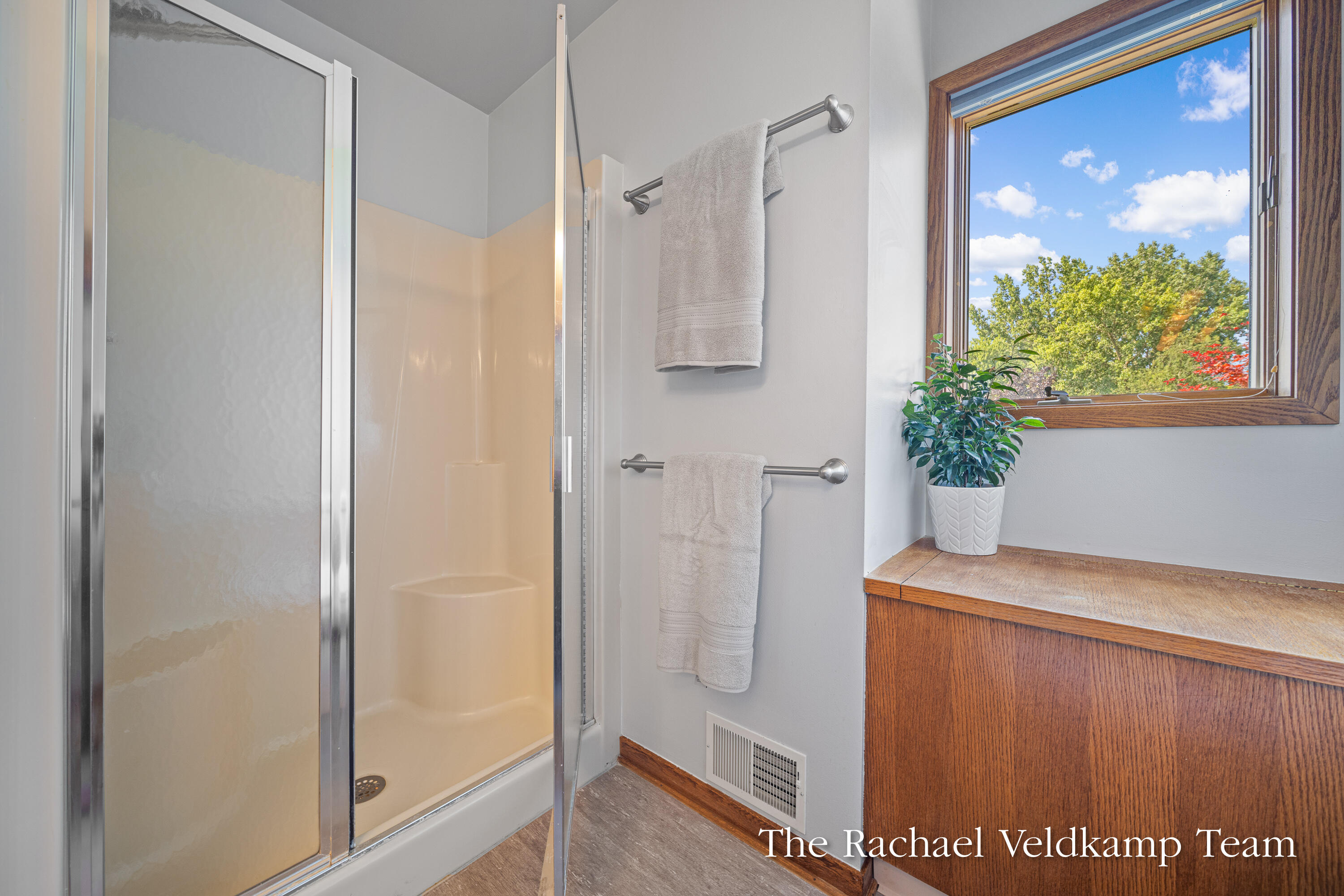 2503 Westwinde Street NW Grand Rapids MI 49504