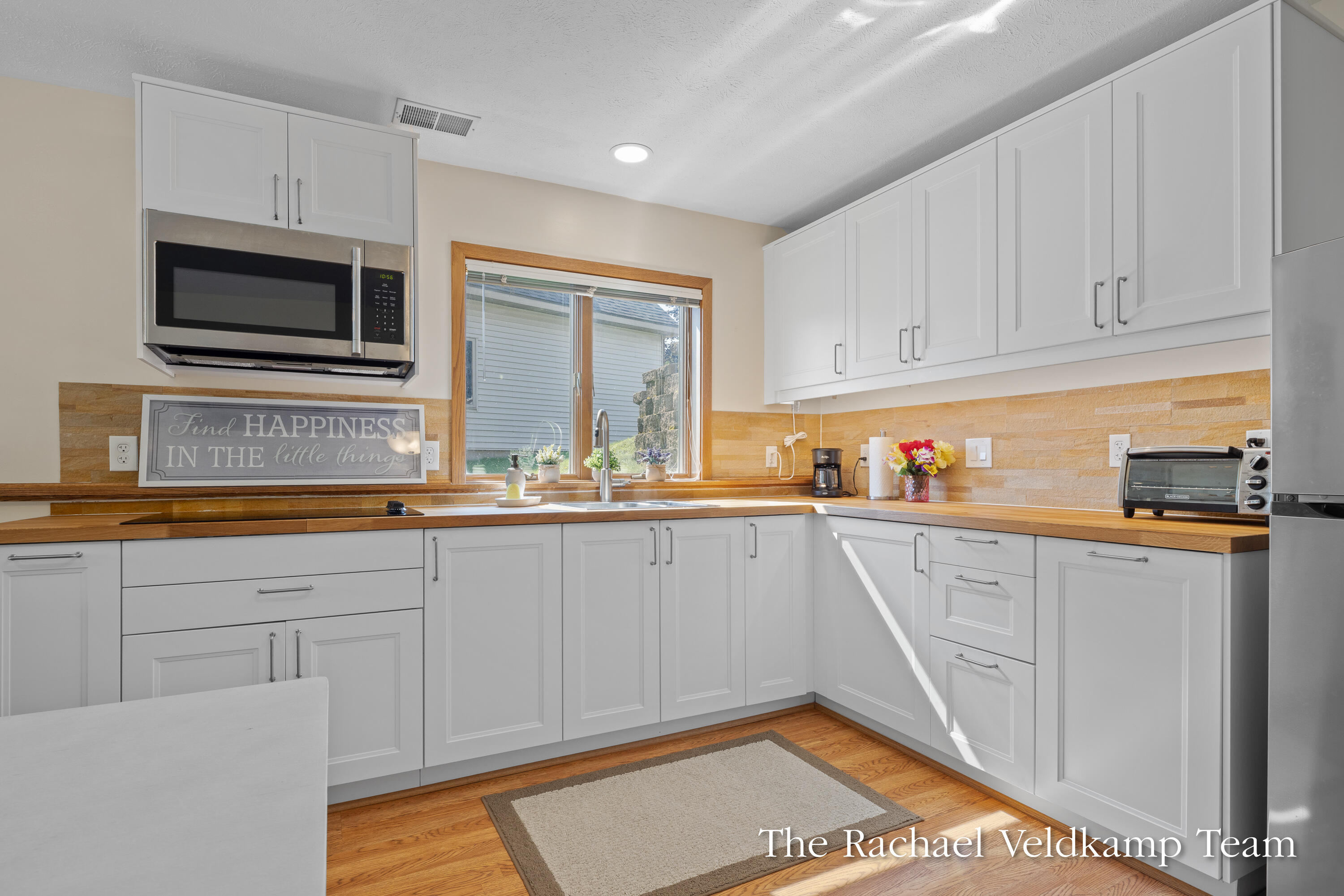 2503 Westwinde Street NW Grand Rapids MI 49504