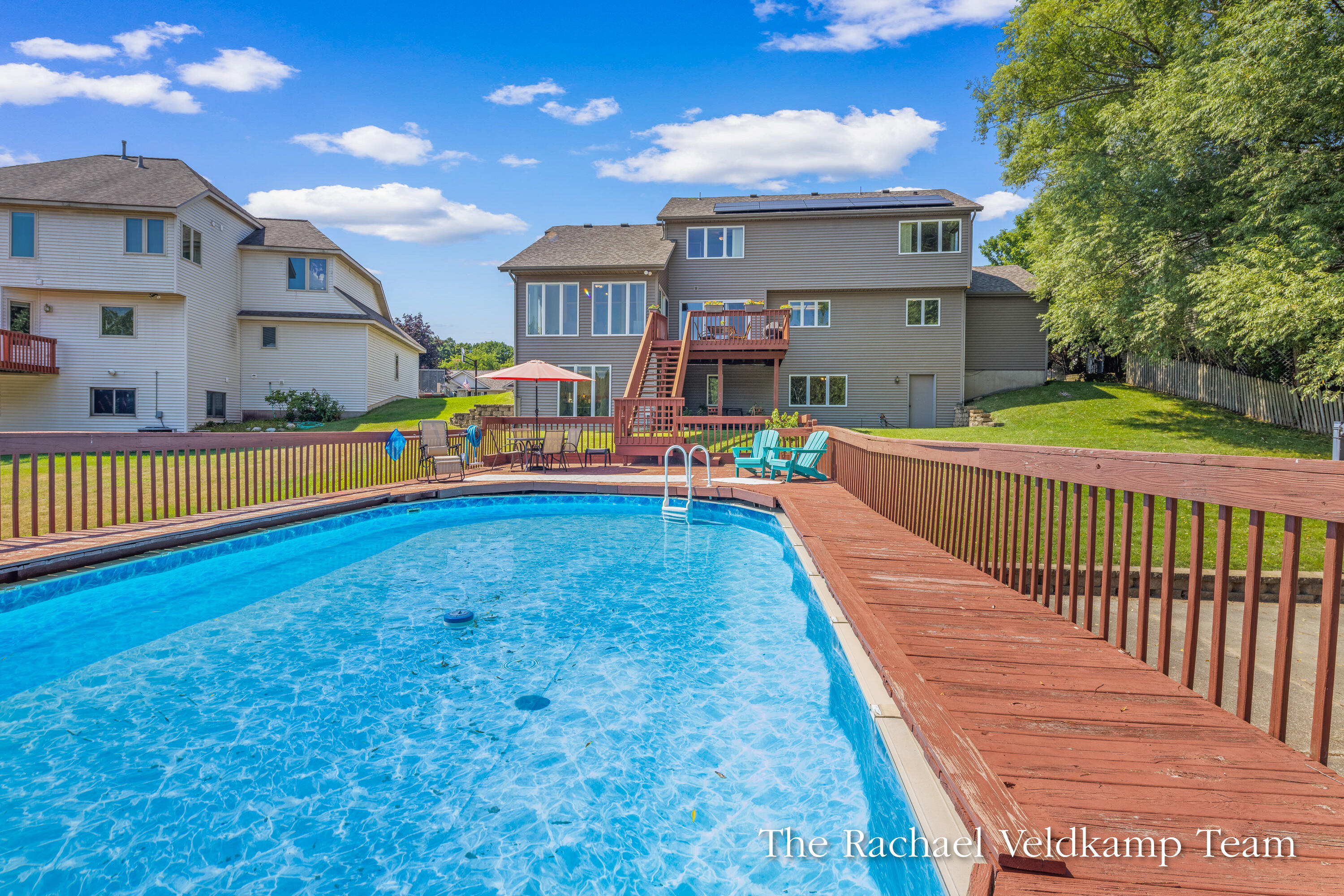 2503 Westwinde Street NW Grand Rapids MI 49504