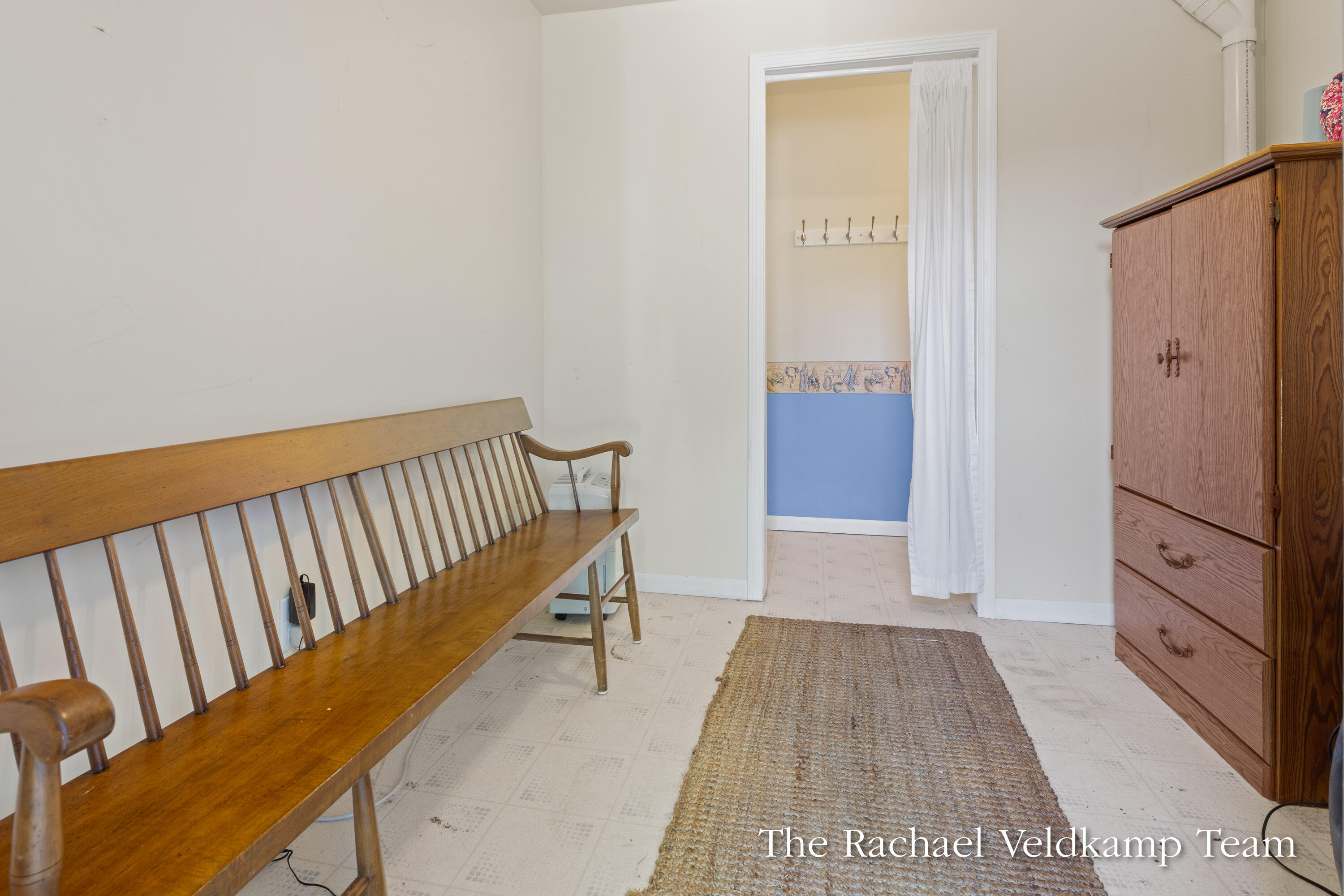 2503 Westwinde Street NW Grand Rapids MI 49504