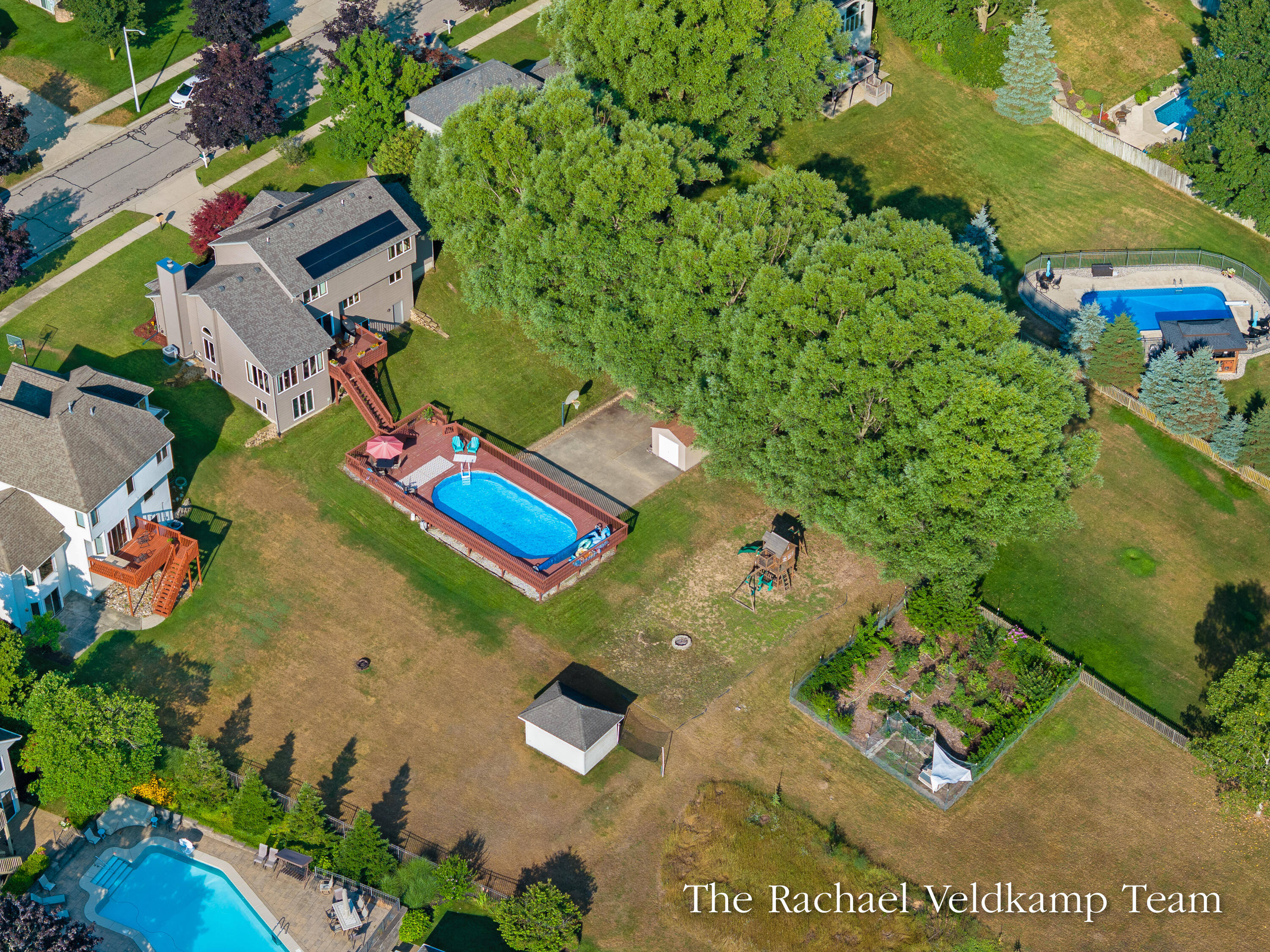 2503 Westwinde Street NW Grand Rapids MI 49504