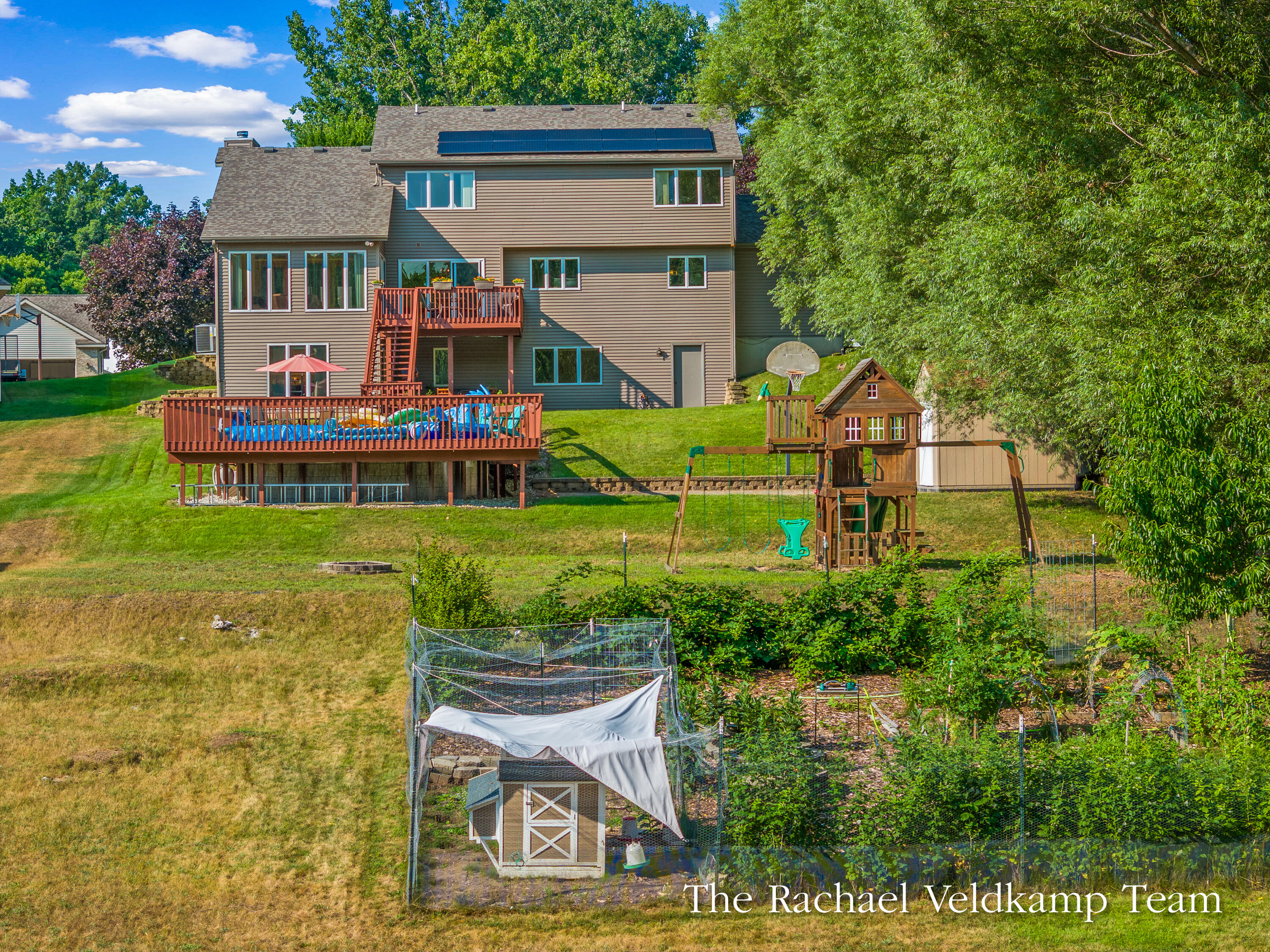 2503 Westwinde Street NW Grand Rapids MI 49504