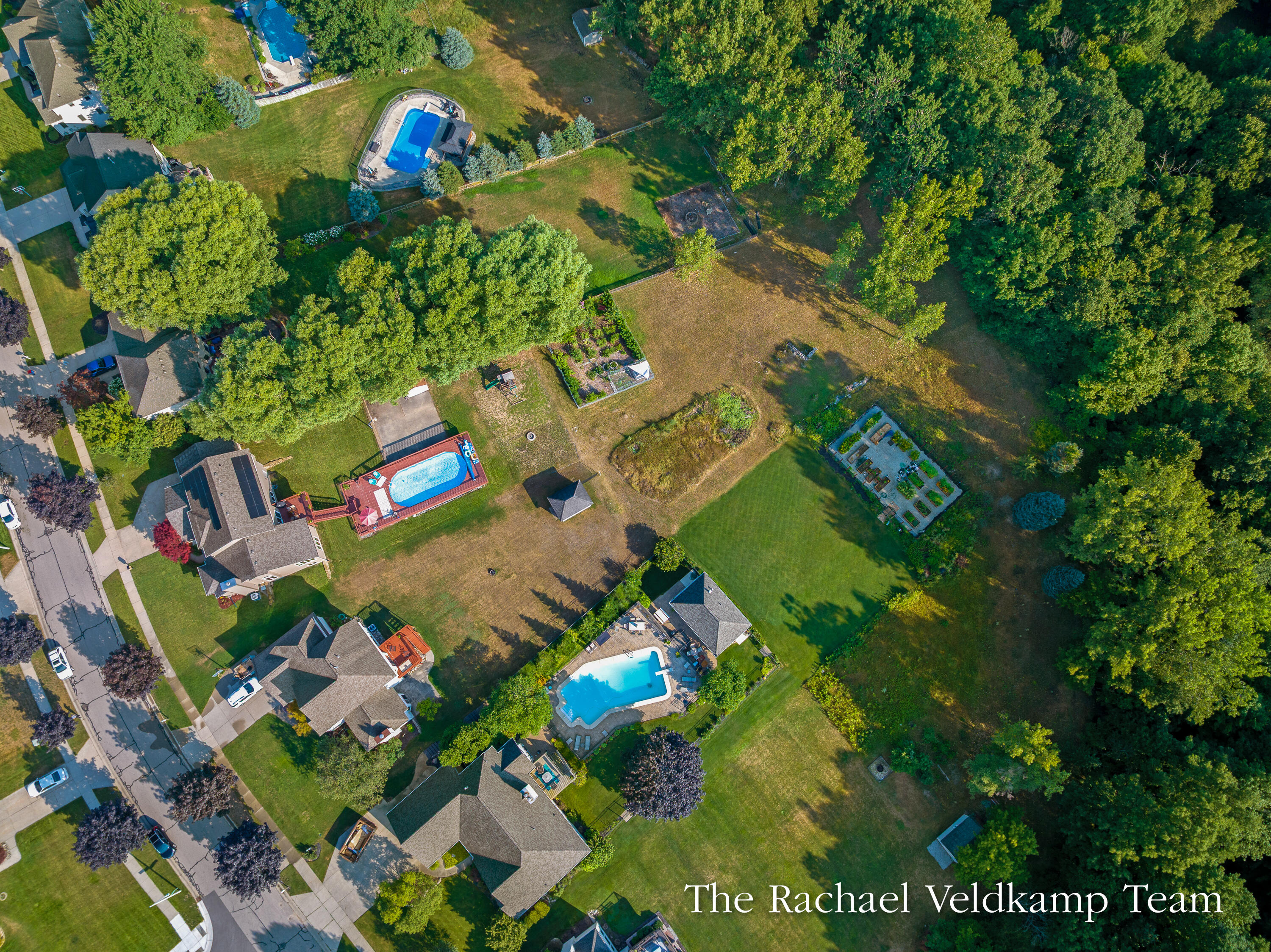 2503 Westwinde Street NW Grand Rapids MI 49504