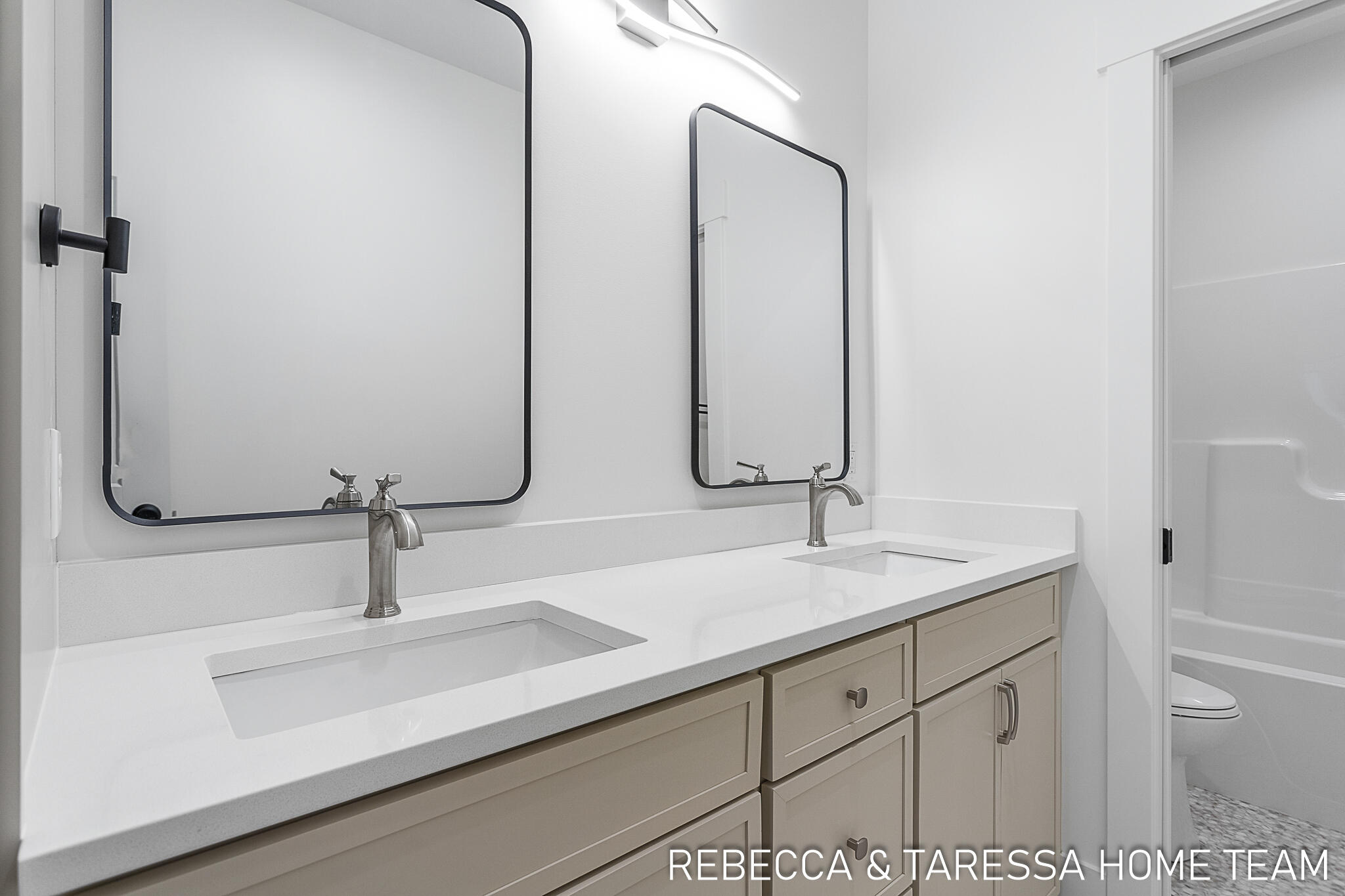 401 Sabine #31 Drive Muskegon MI 49442