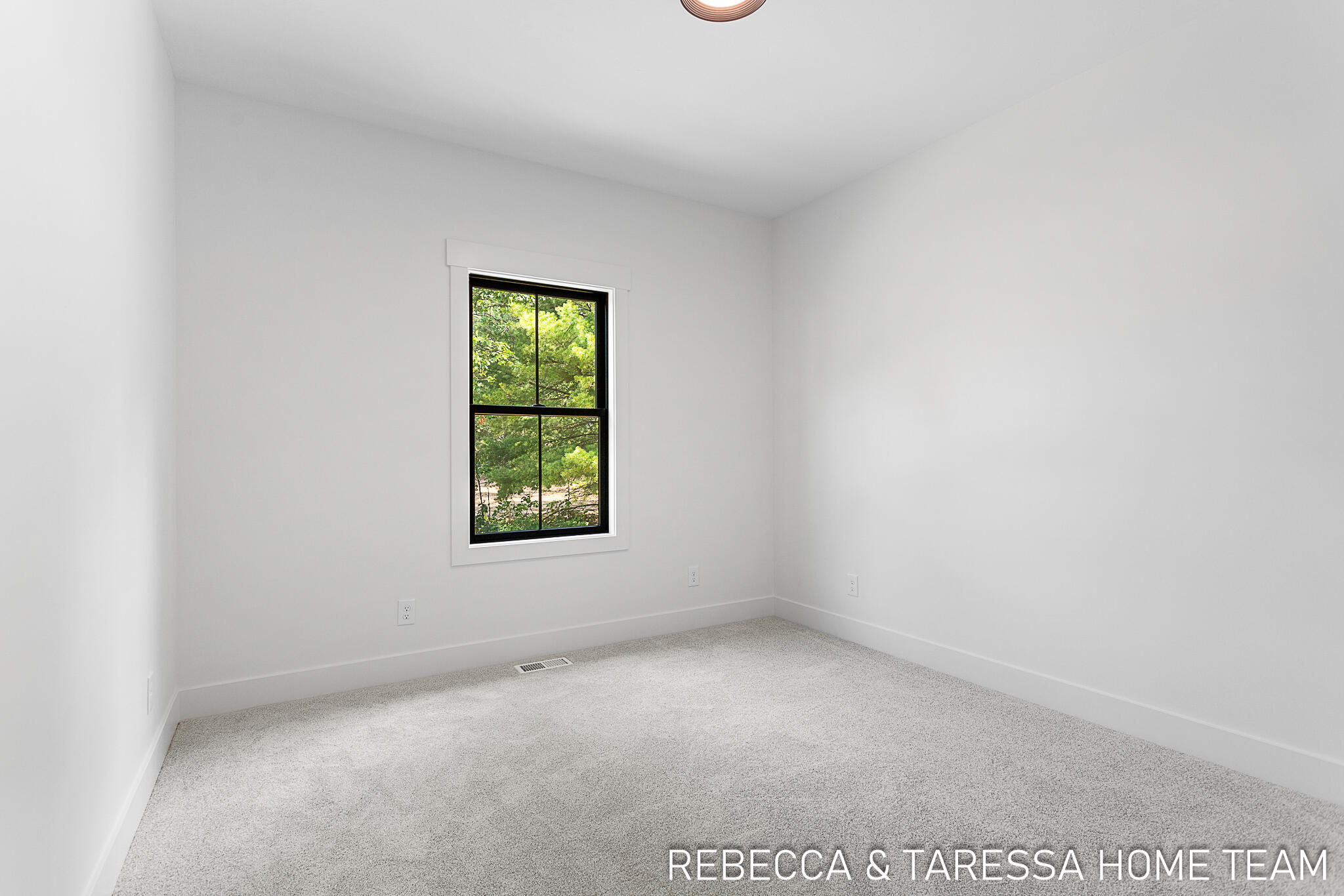 401 Sabine #31 Drive Muskegon MI 49442