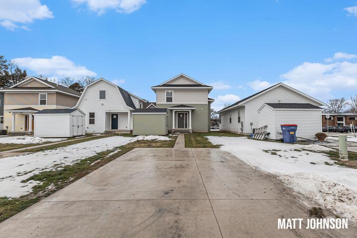 2105 Willard Avenue SE Grand Rapids MI 49507