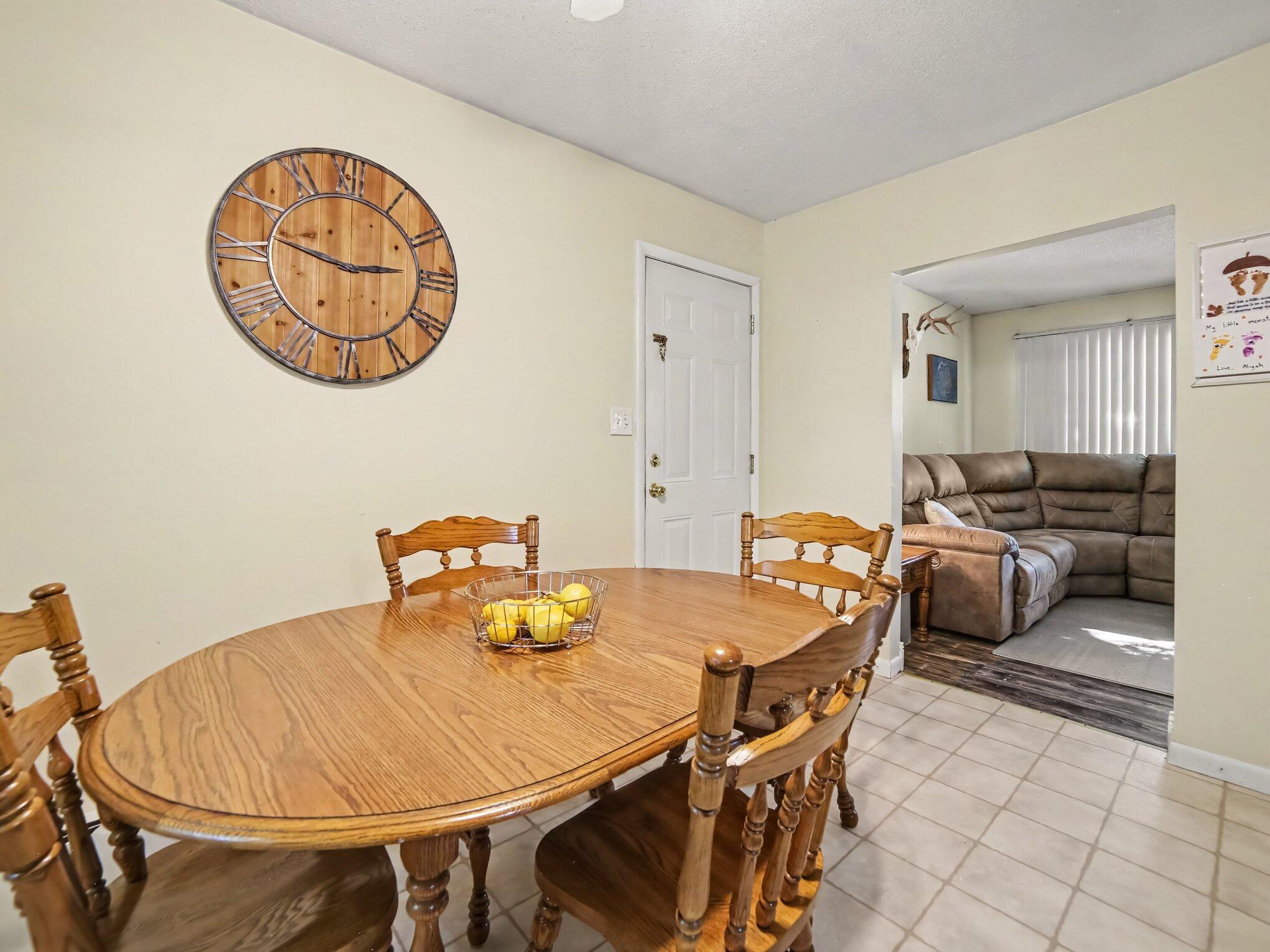 3615 N Lincoln Road Ludington MI 49431