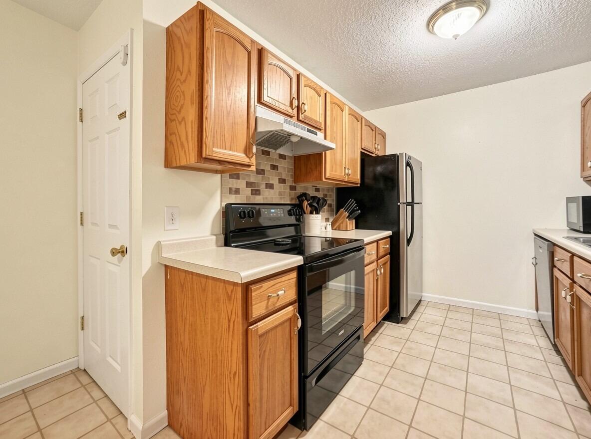 3615 N Lincoln Road Ludington MI 49431