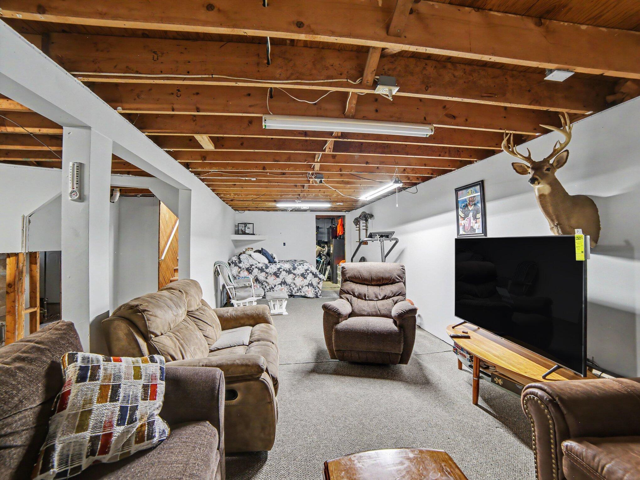 3615 N Lincoln Road Ludington MI 49431