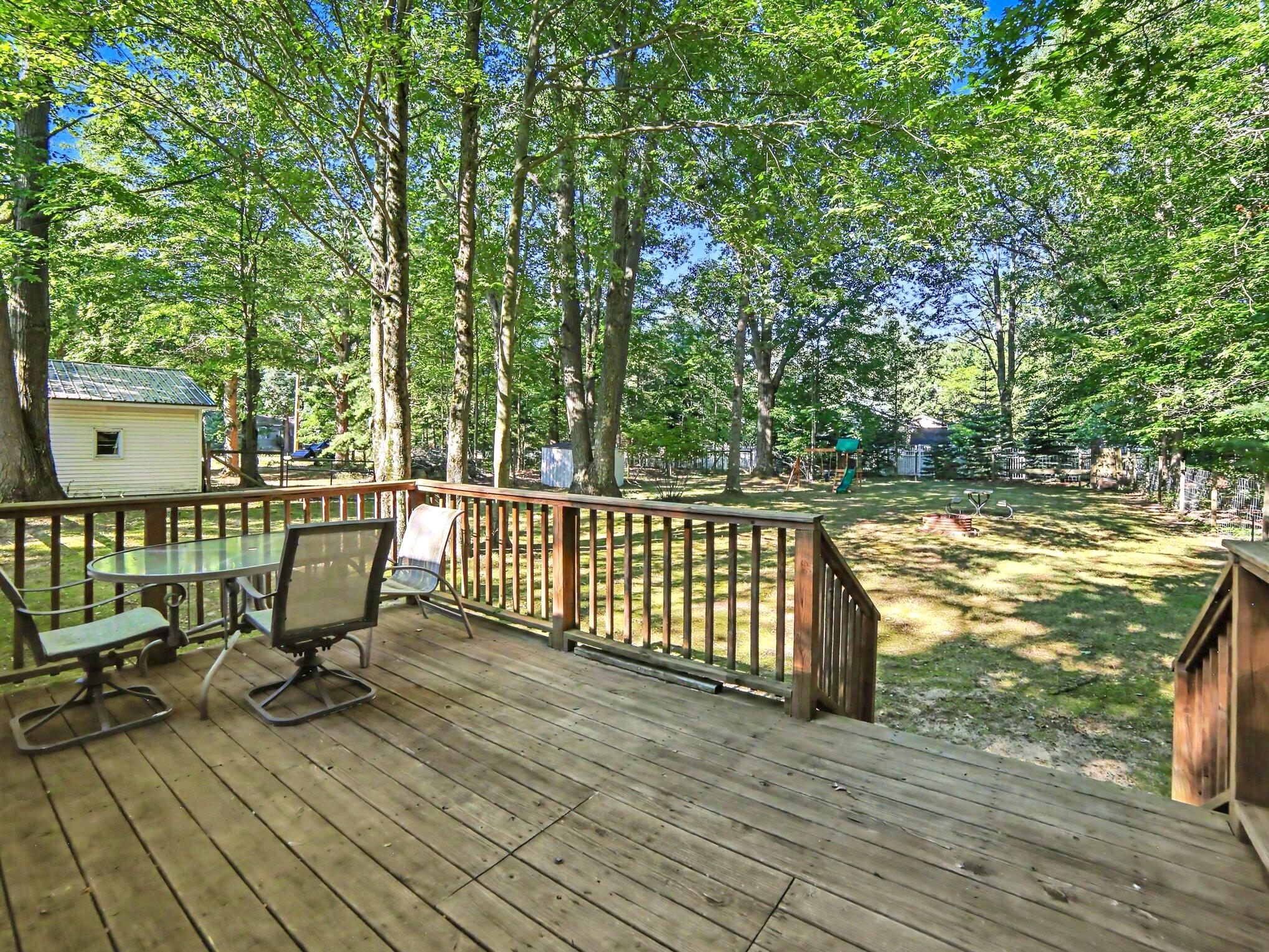 3615 N Lincoln Road Ludington MI 49431
