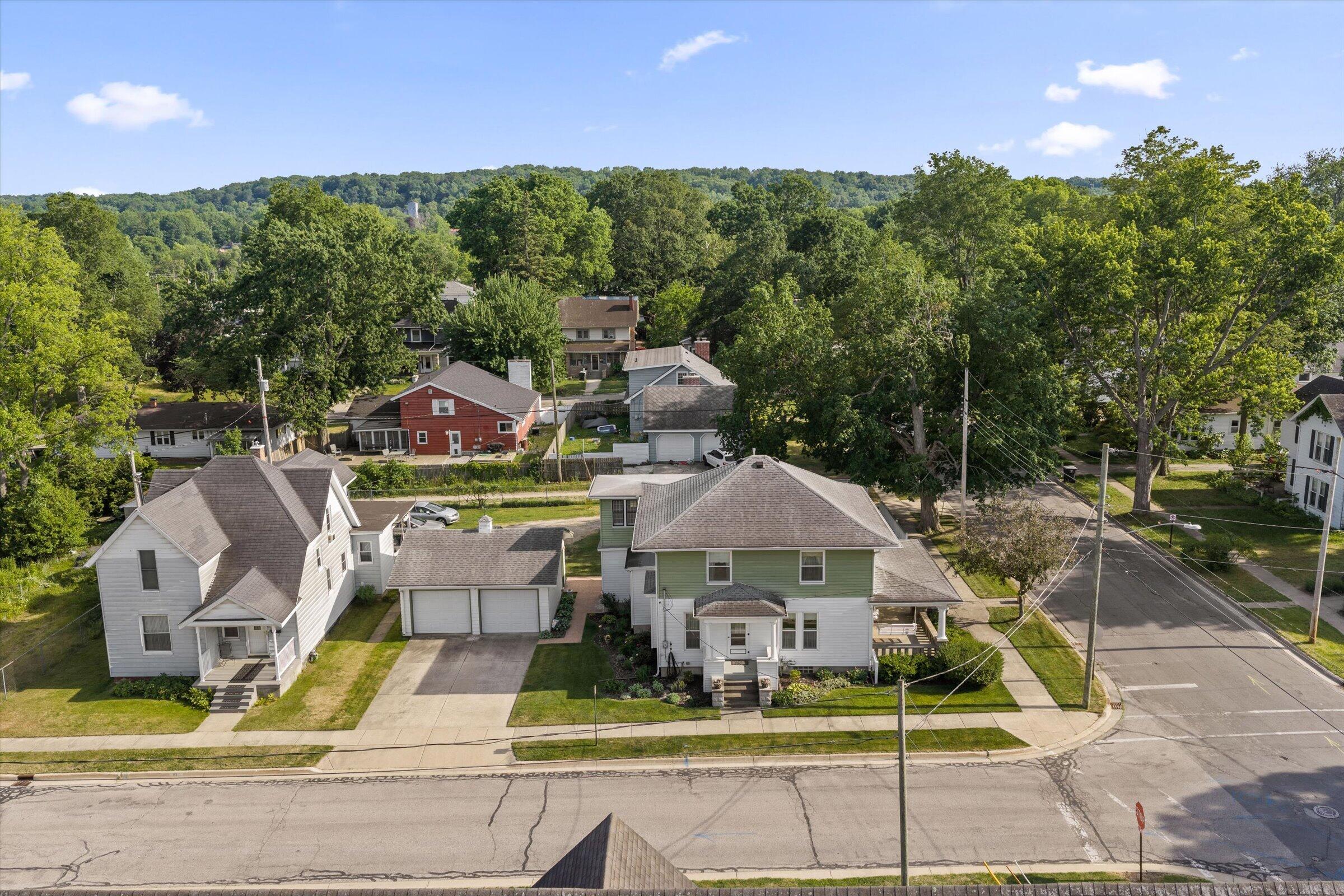208 Moccasin Street Buchanan MI 49107