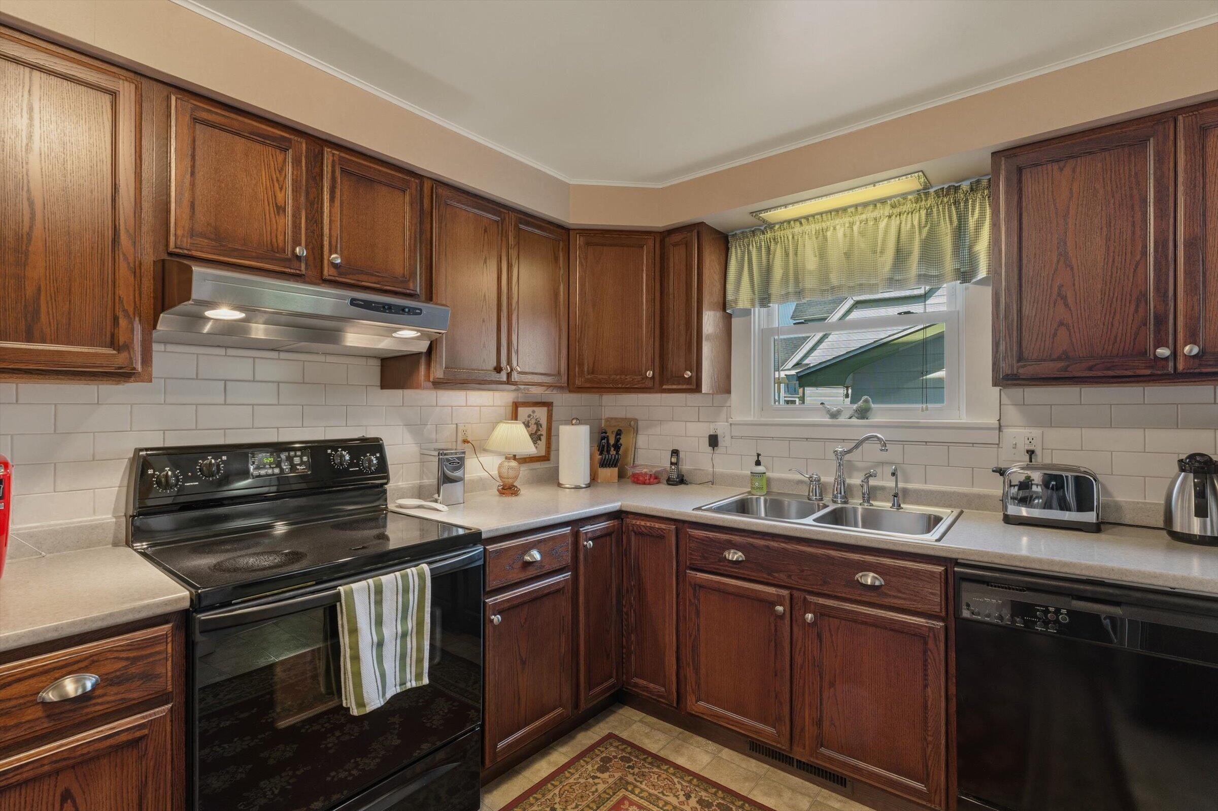 208 Moccasin Street Buchanan MI 49107