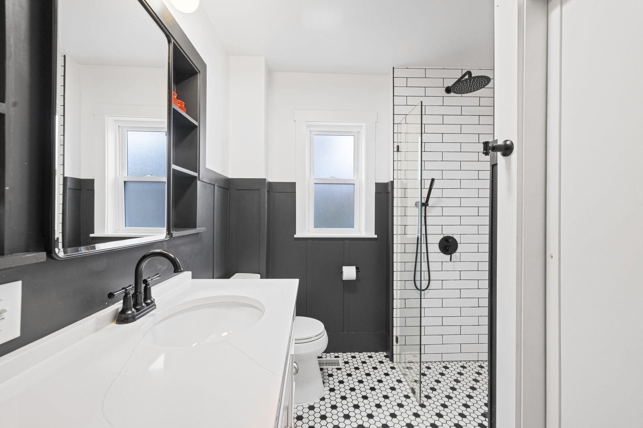 607 Sherwood Avenue Three Oaks MI 49128