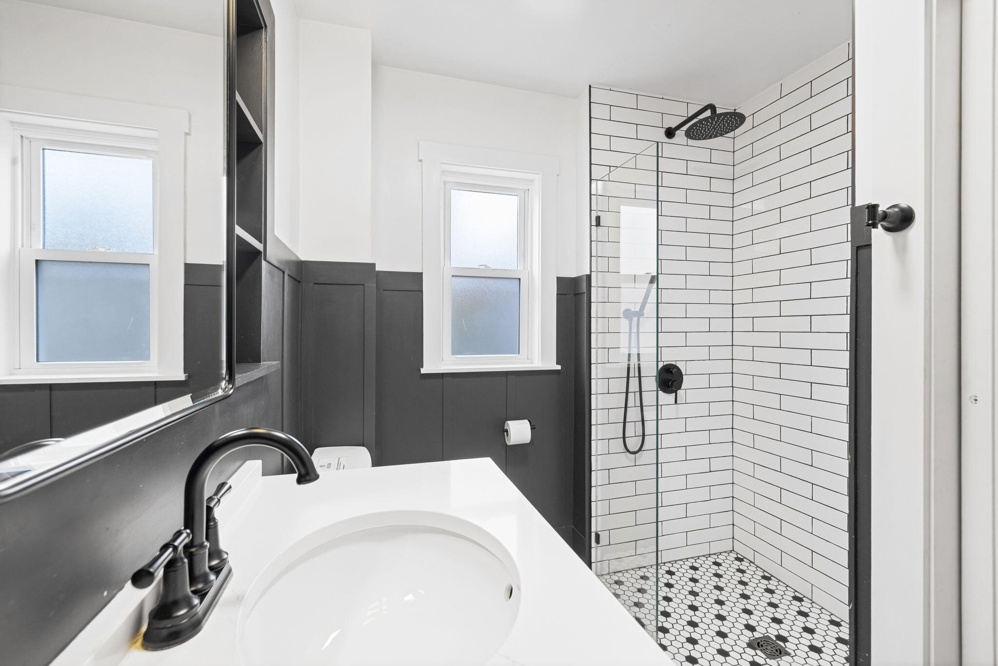 607 Sherwood Avenue Three Oaks MI 49128