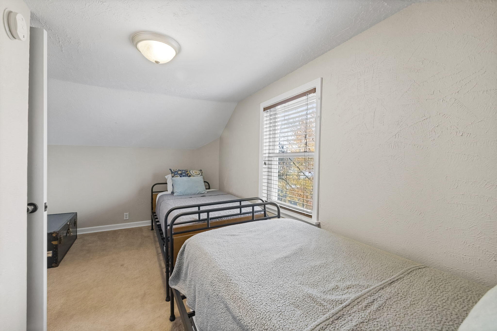 607 Sherwood Avenue Three Oaks MI 49128