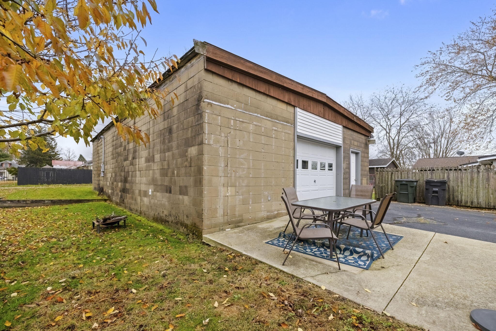 607 Sherwood Avenue Three Oaks MI 49128