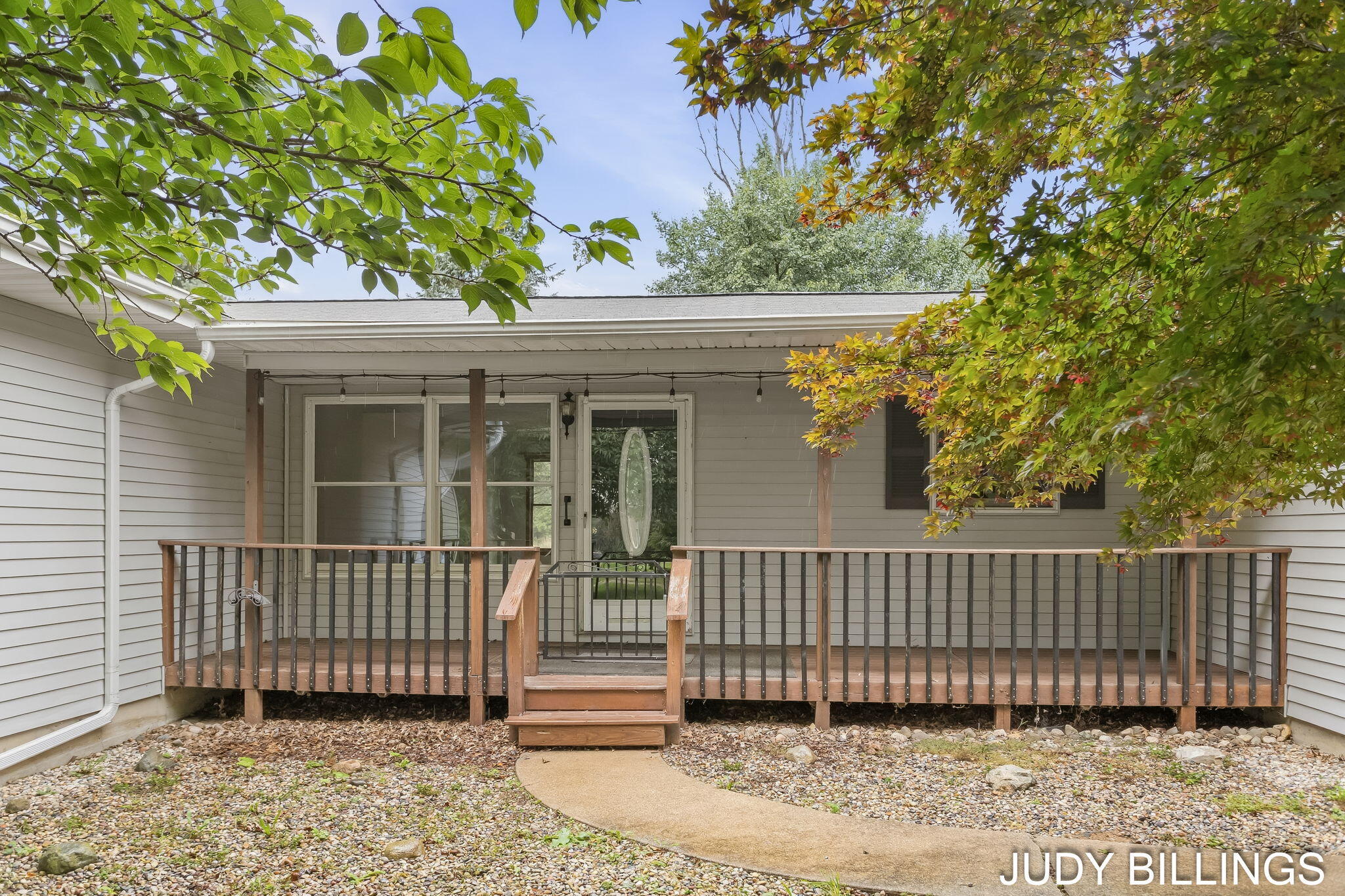 6675 120th Avenue Fennville MI 49408