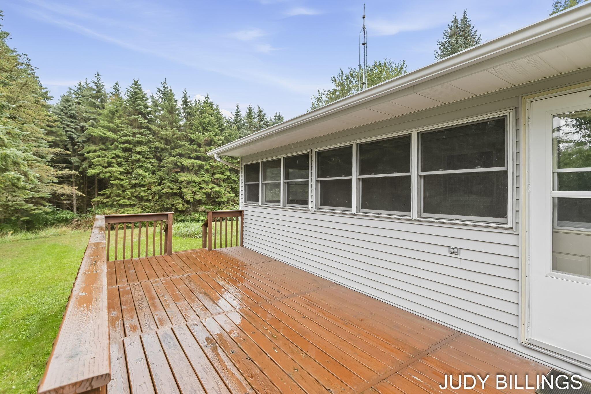 6675 120th Avenue Fennville MI 49408