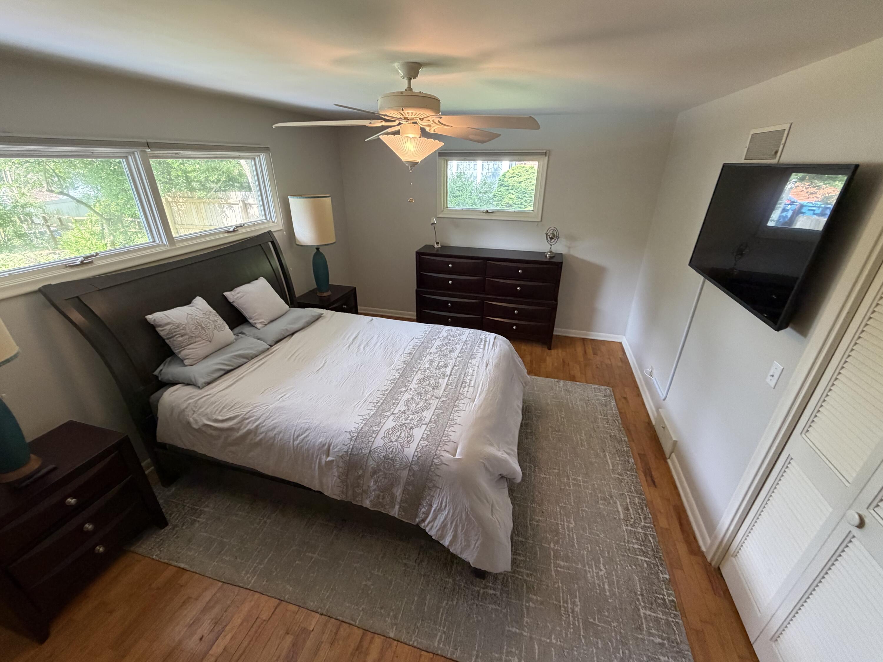 1935 Skyler Drive Kalamazoo MI 49008