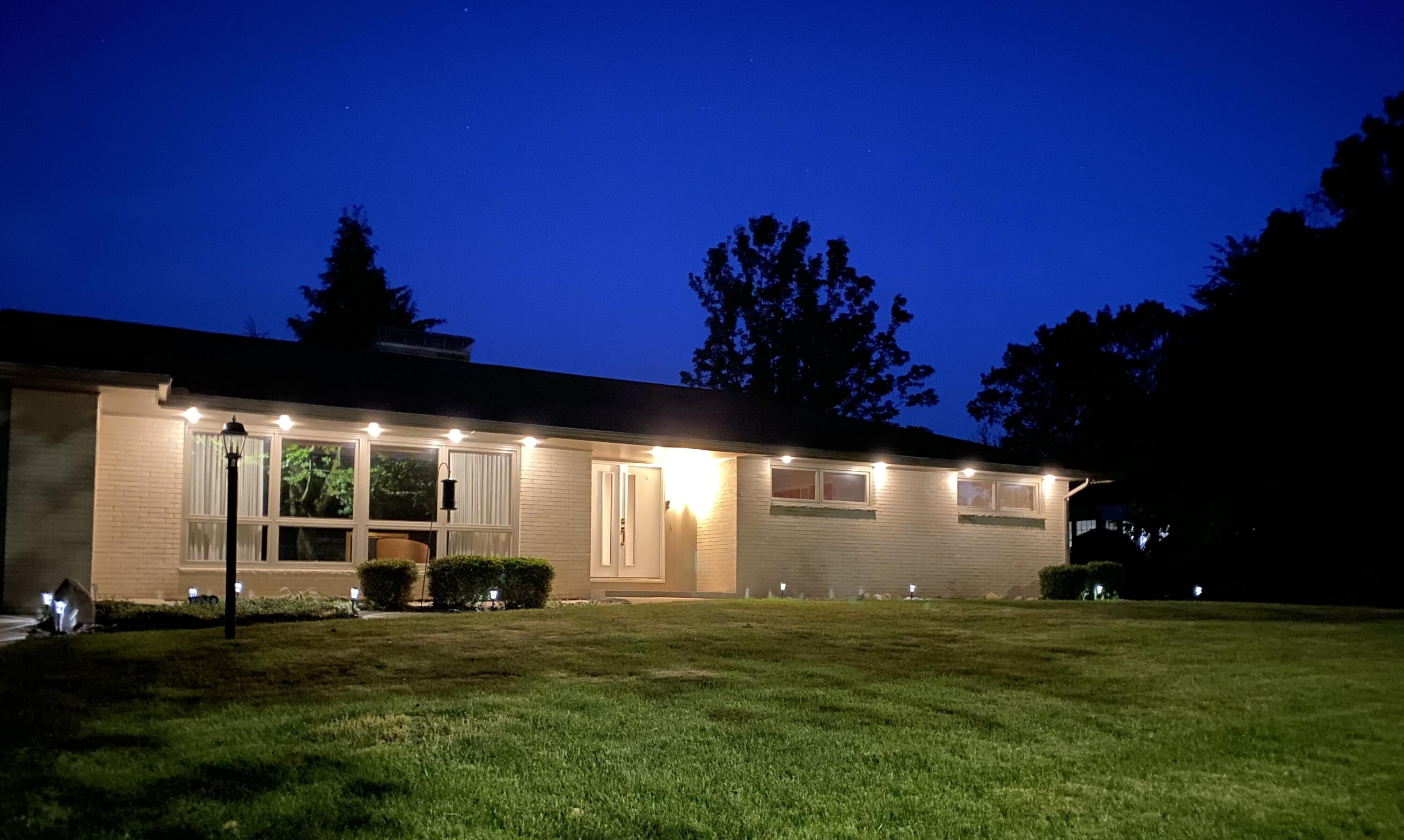 1935 Skyler Drive Kalamazoo MI 49008