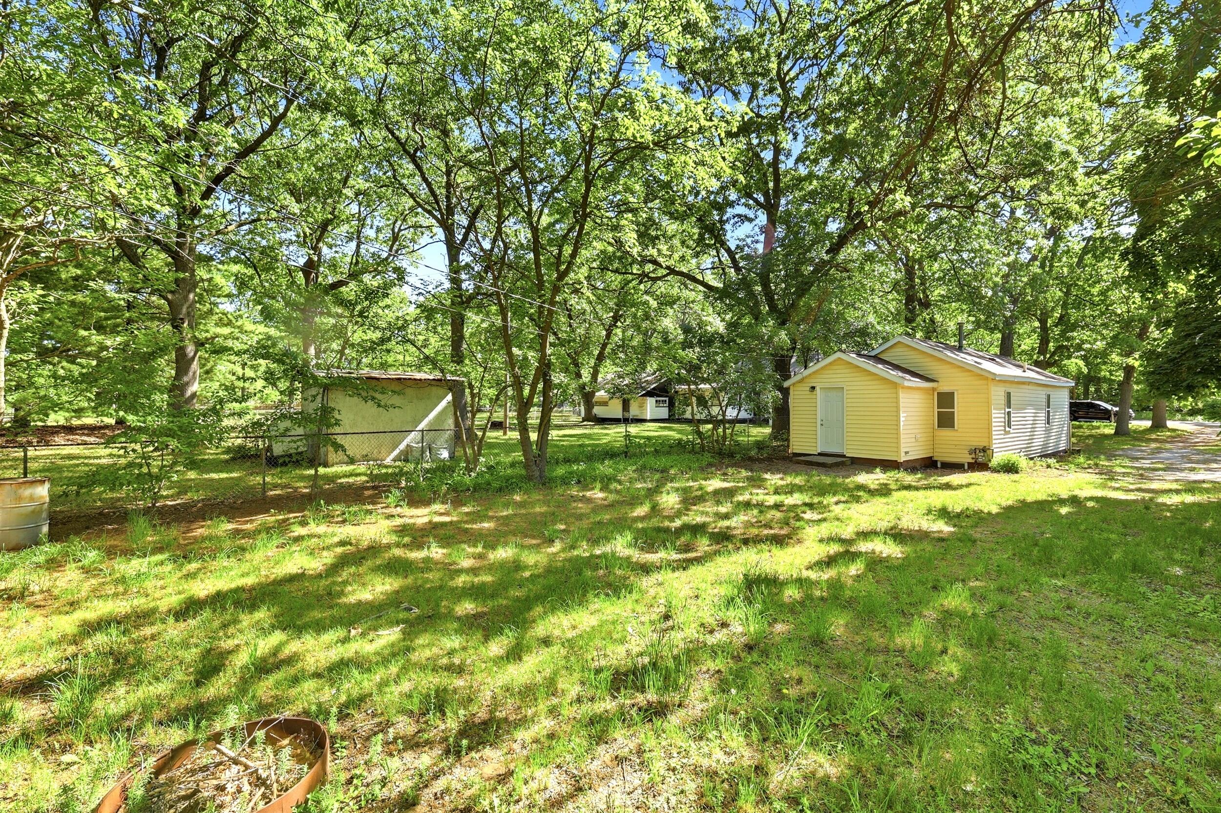 2933 Valk Street Muskegon MI 49444