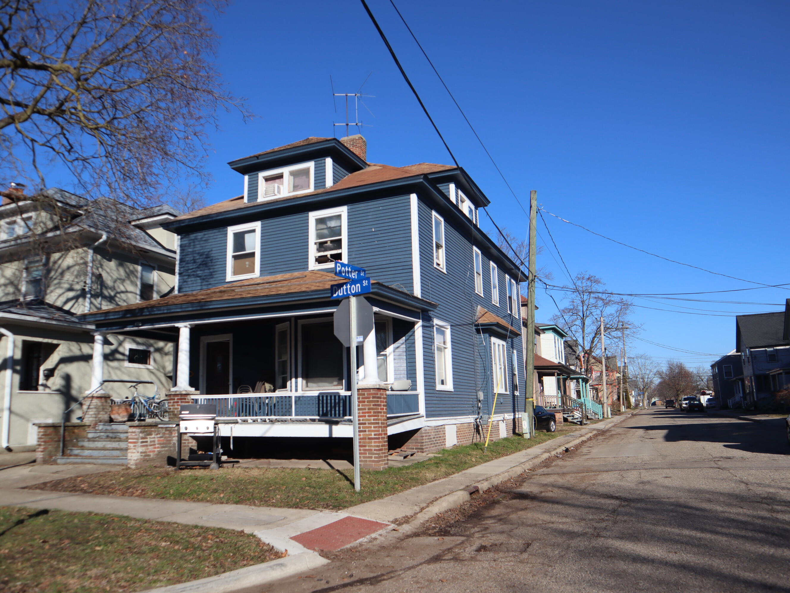 430 W Dutton Street Kalamazoo MI 49007