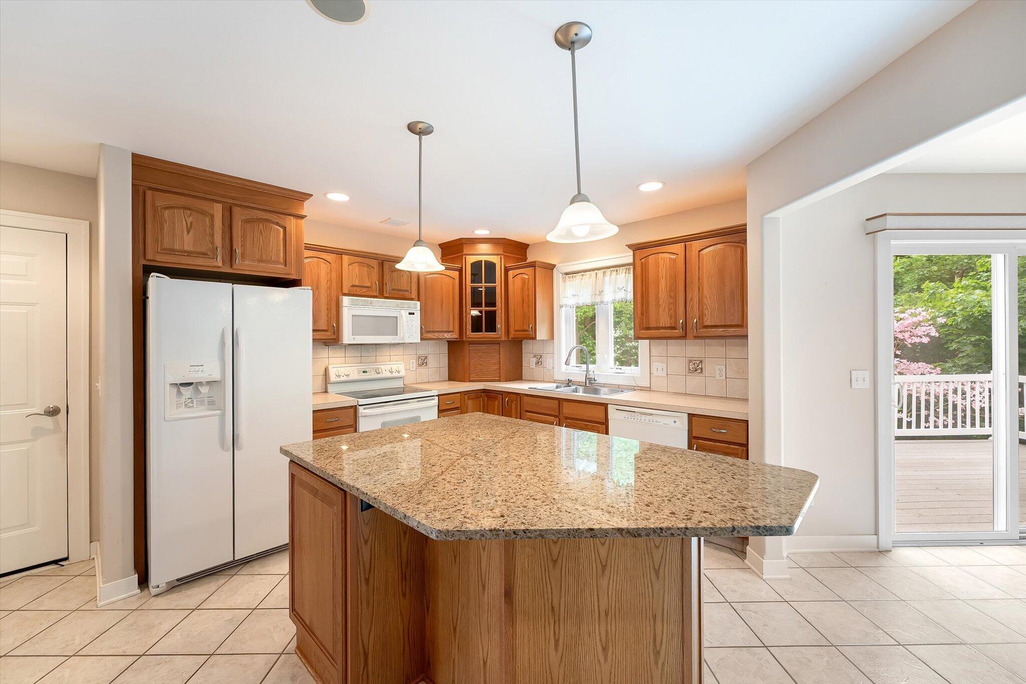 2510 Thoreau Court NE Grand Rapids MI 49525